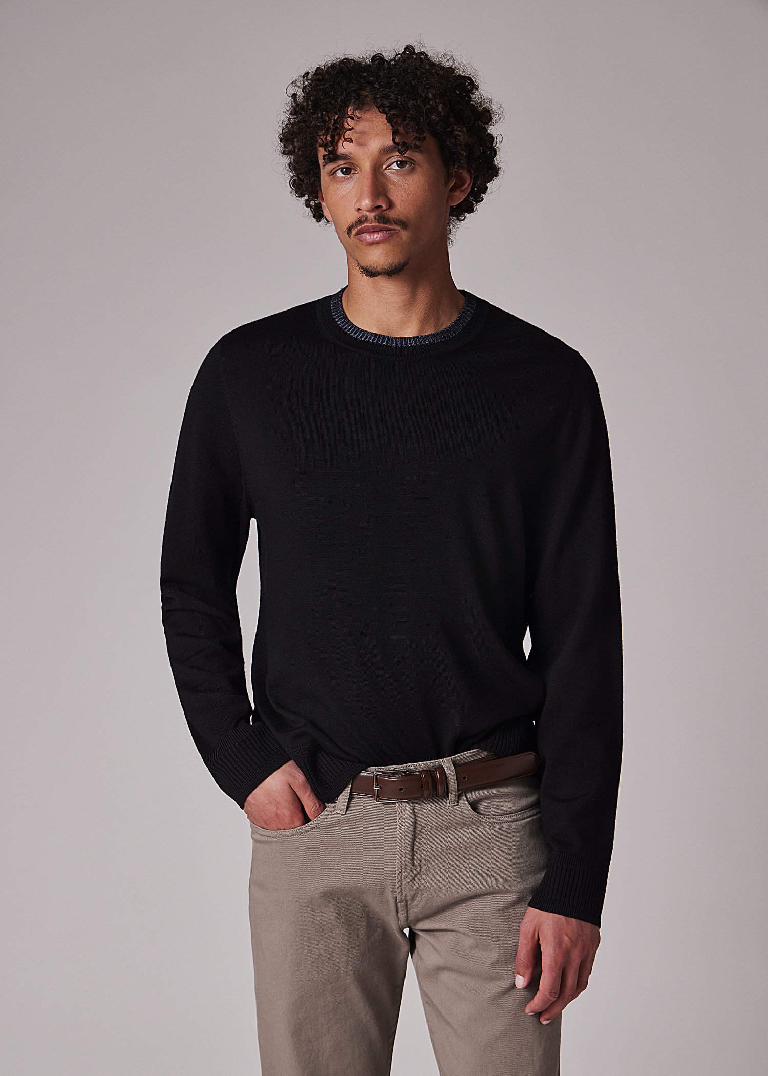 Black Merino Wool Contrast-Collar Sweater - 3