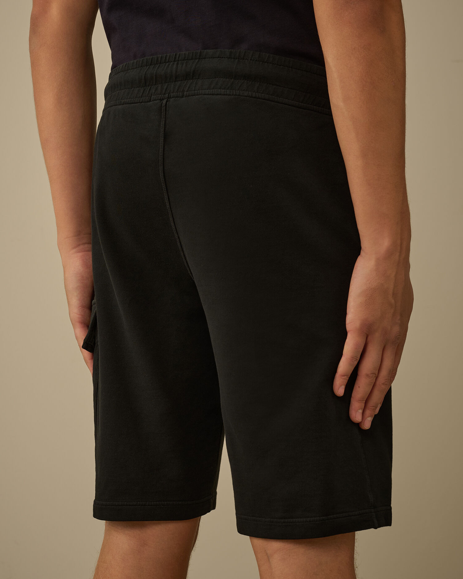 Light Fleece Lens Shorts - 6
