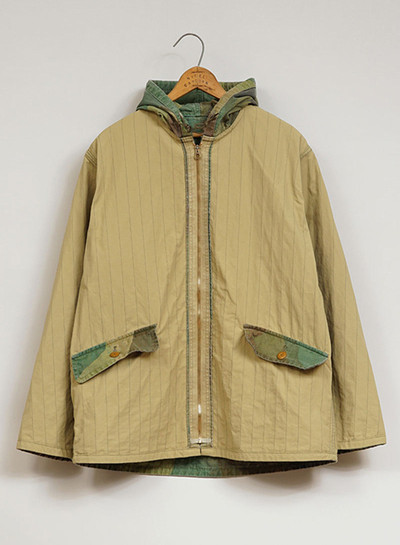 Nigel Cabourn USMC Parka Reversible Fade Camo in Green outlook
