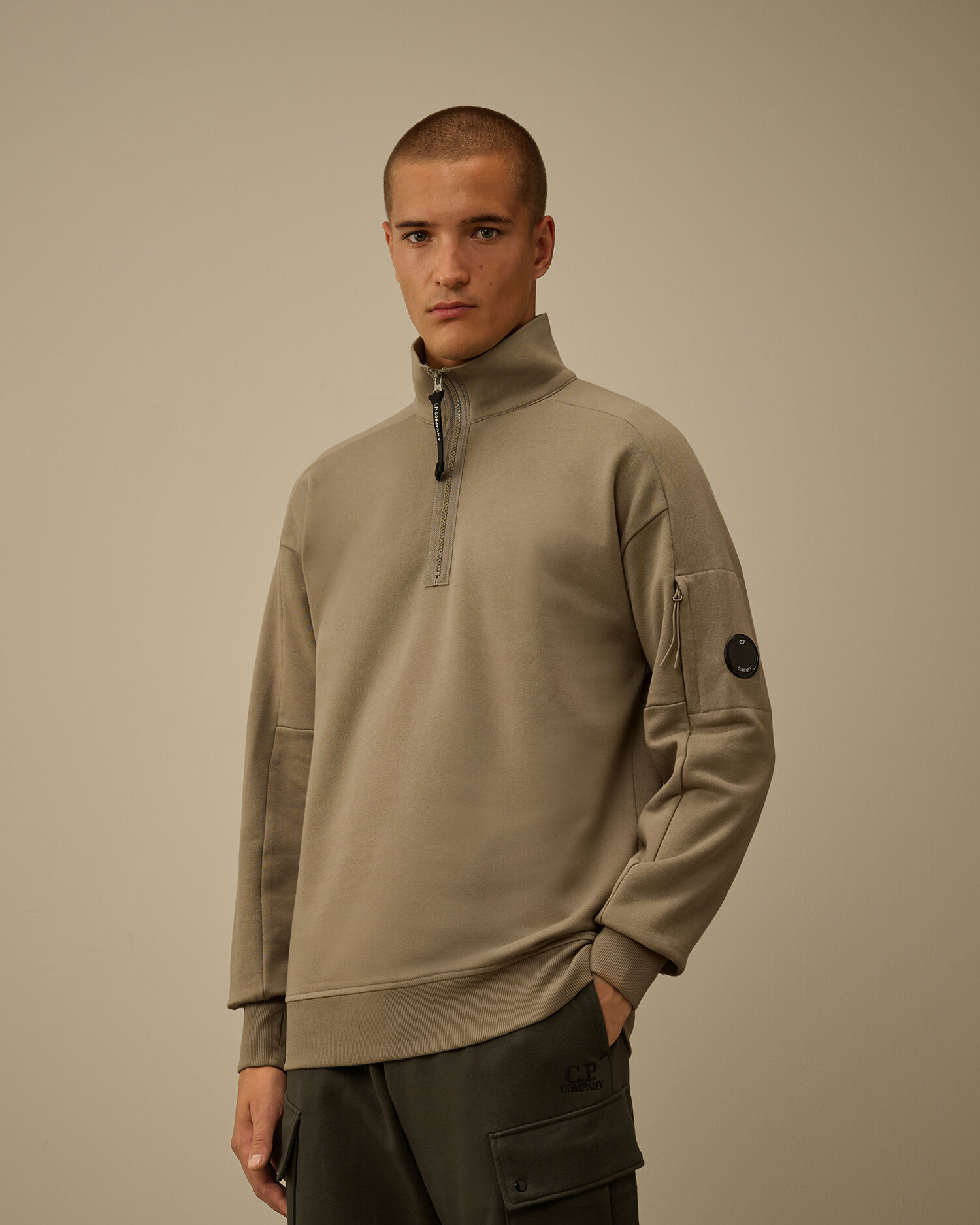 Diagonal Raised Fleece Half Zip Sweatshirt - 3