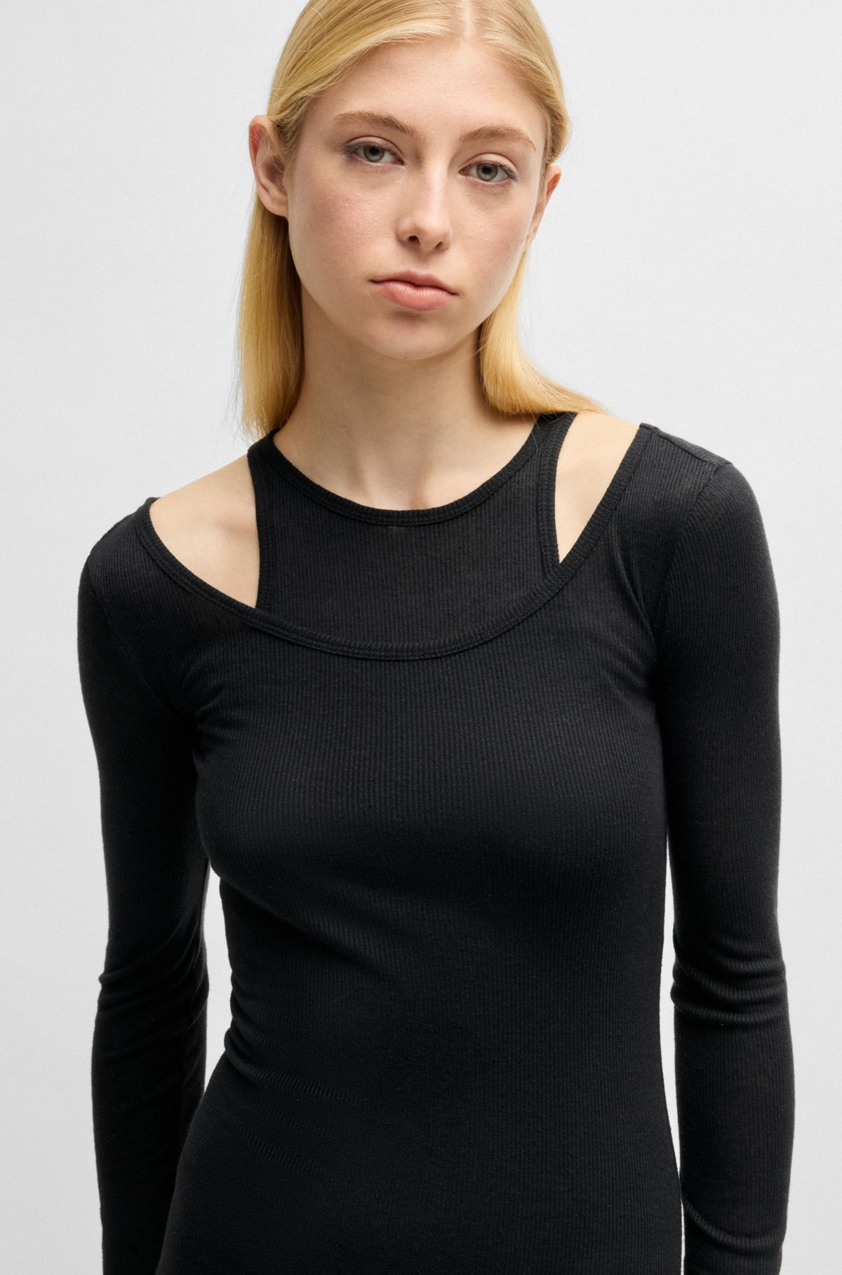 TWO-IN-ONE DRESS WITH LAYERED EFFECT - 4