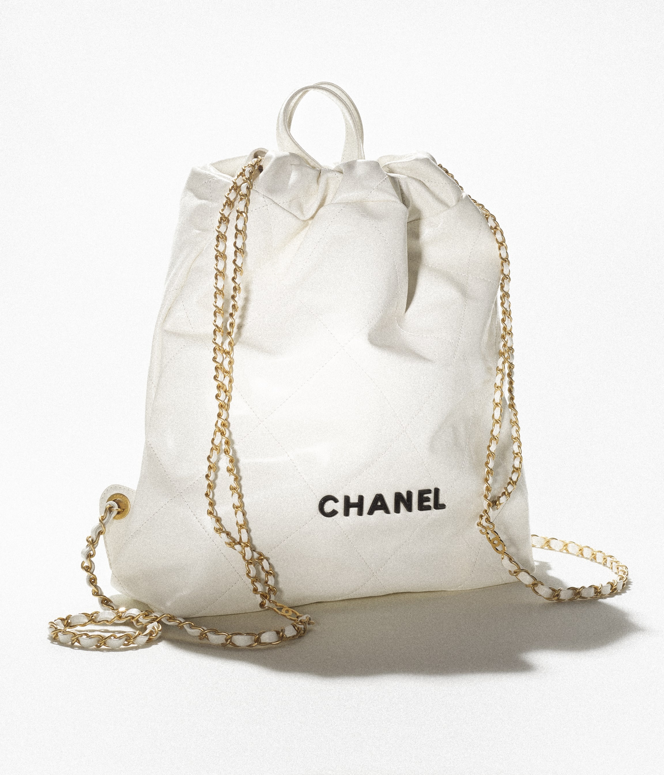 CHANEL 22 Backpack - 2