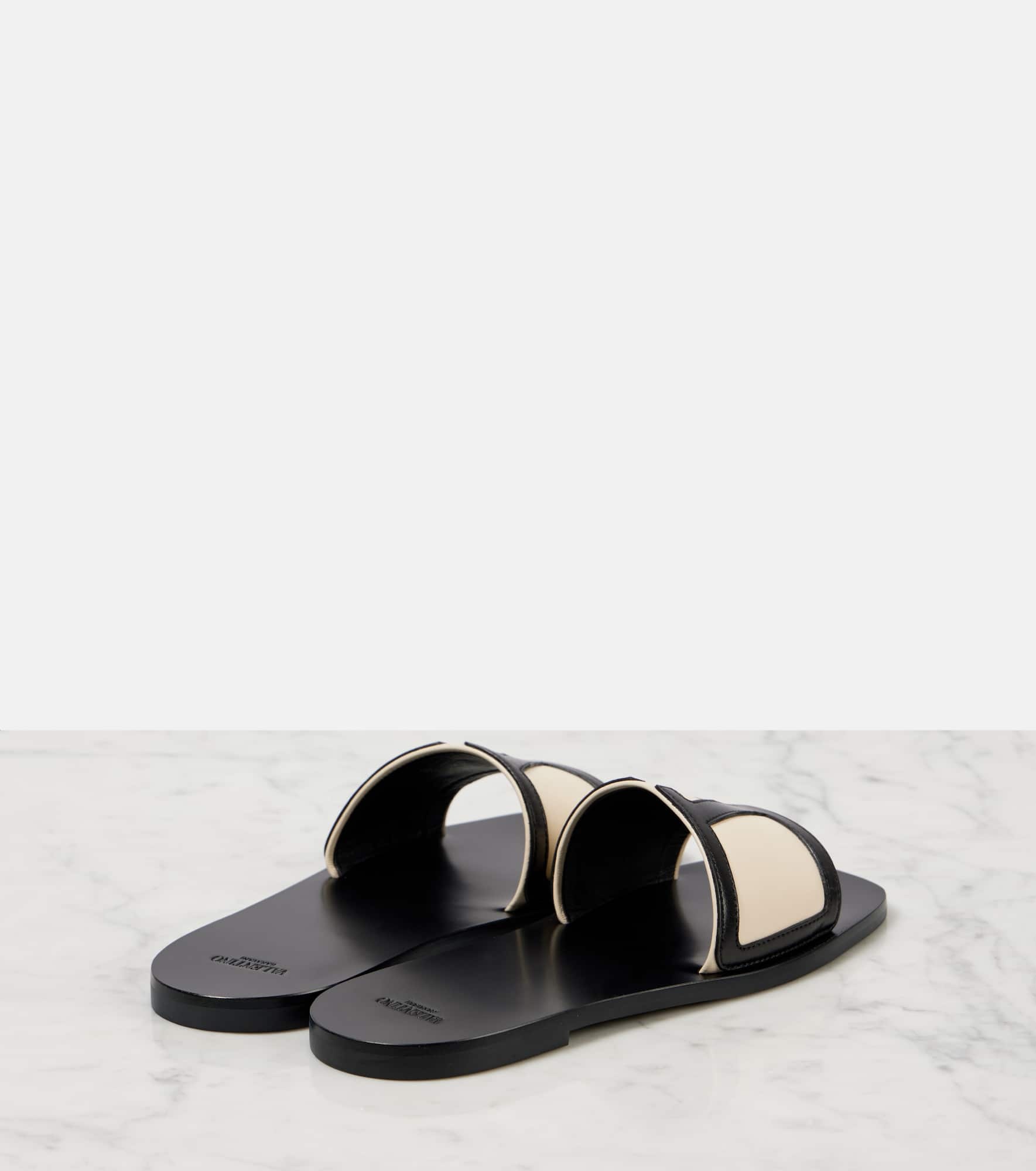 Viva Superstar leather slides - 2