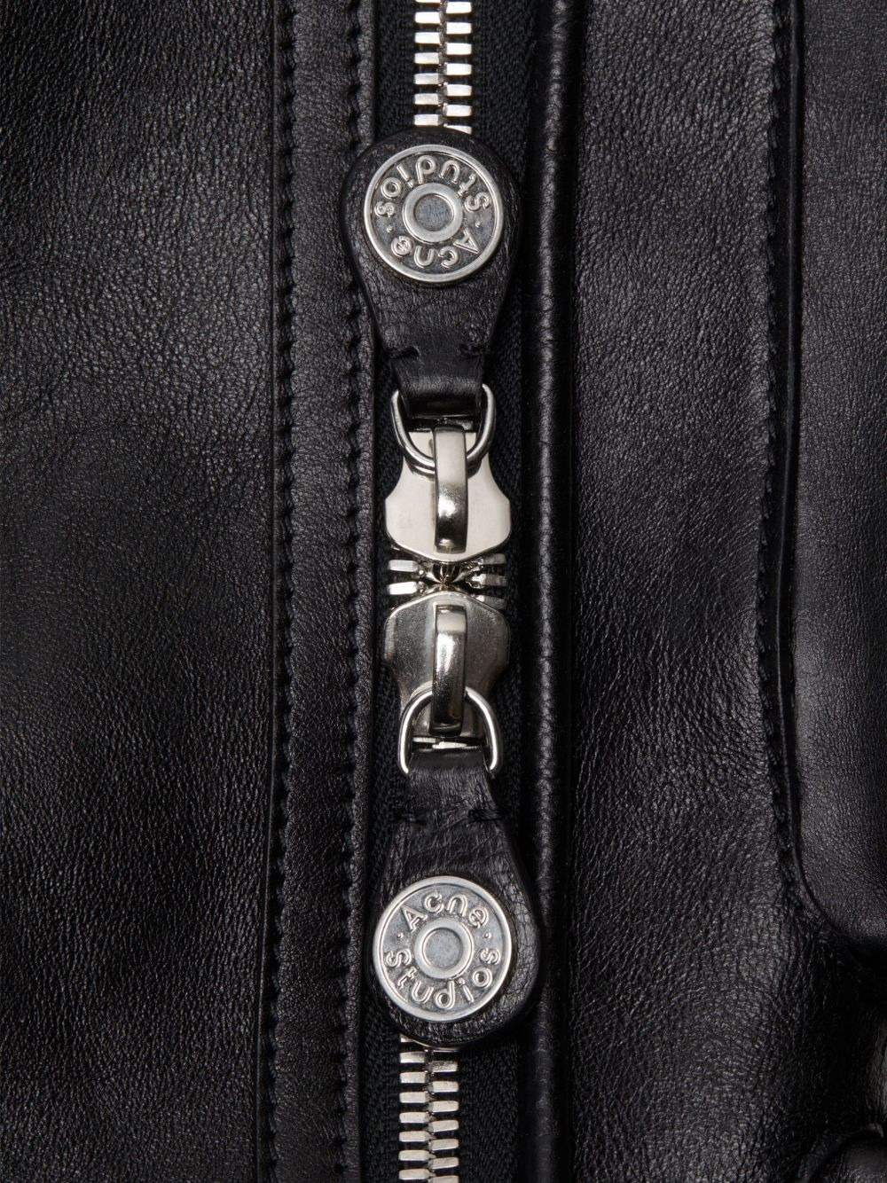 zip-fastening leather shoulder bag - 4
