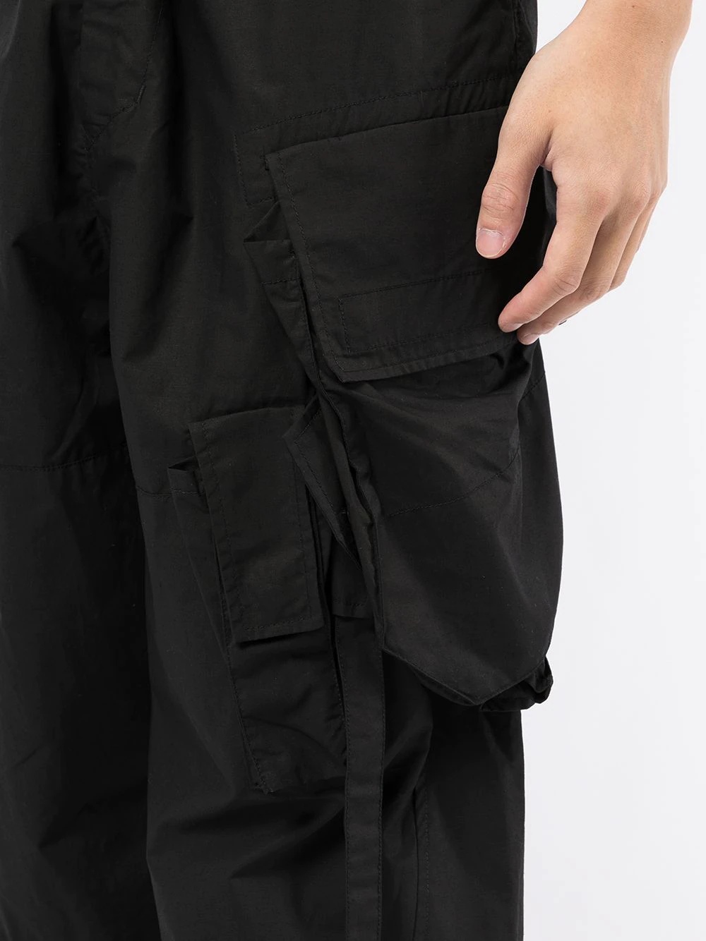 hanging-strap cargo trousers - 5