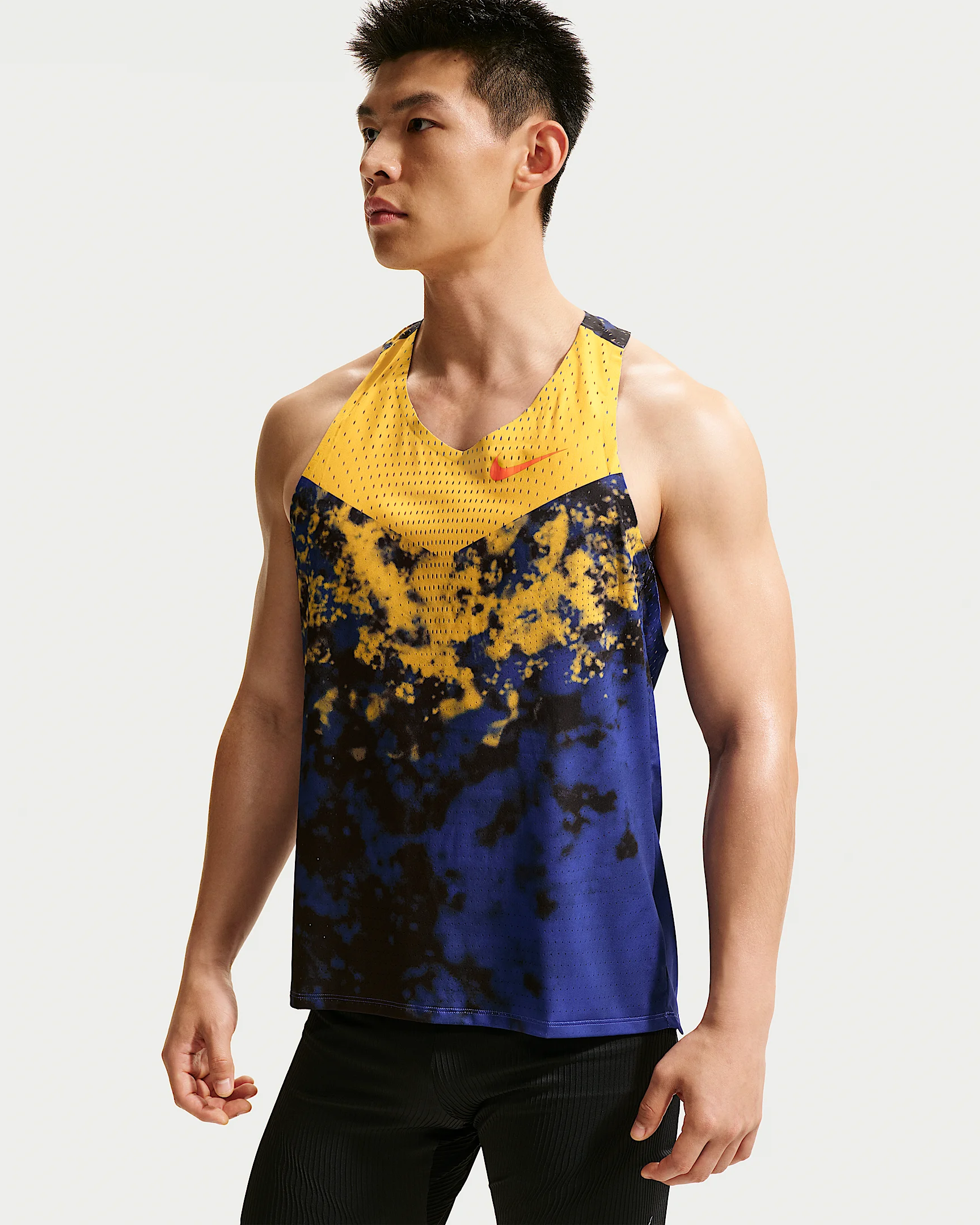 Nike AeroSwift Men's Dri-FIT ADV Running Singlet - 1