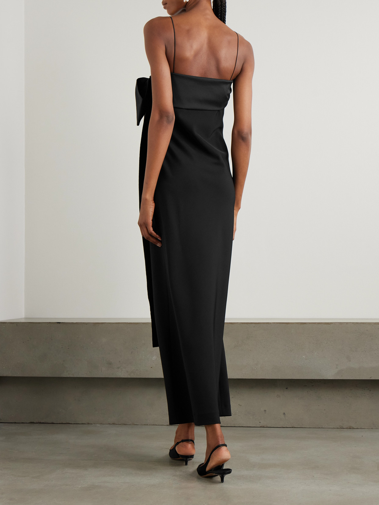 Bart Bow-embellished Taffeta-trimmed Crepe De Chine Gown - 3