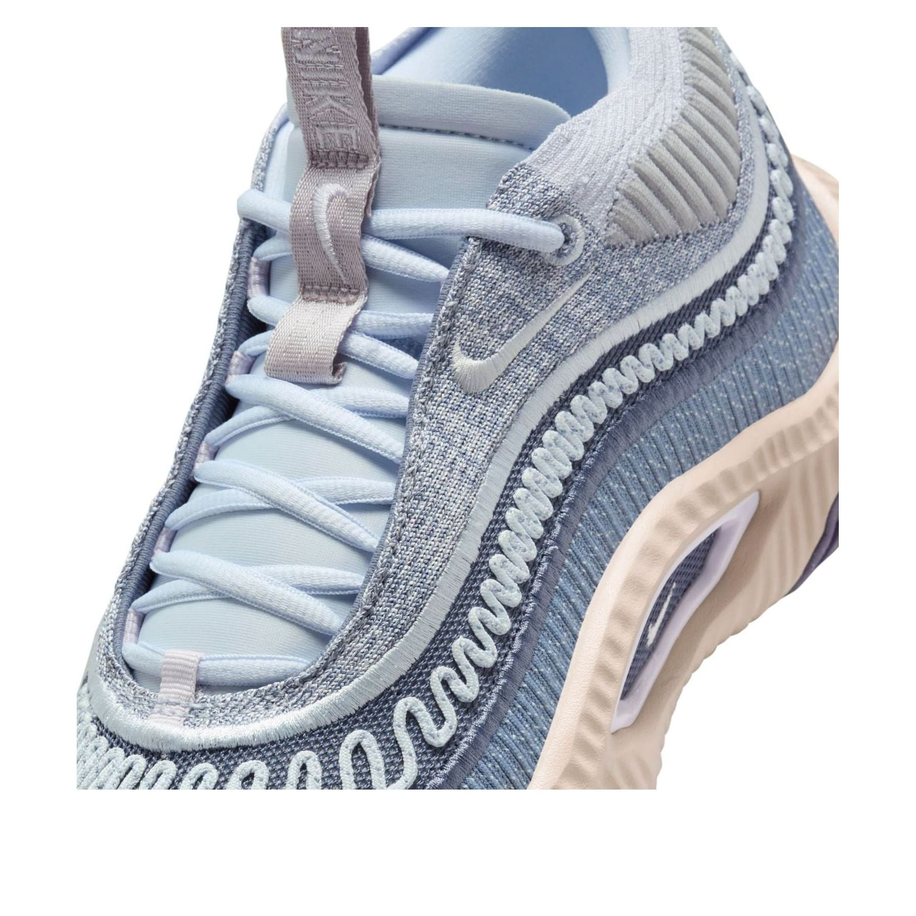 (WMNS) Nike Cosmic Unity 3 'Be True To Her School' FV3526-010 - 7