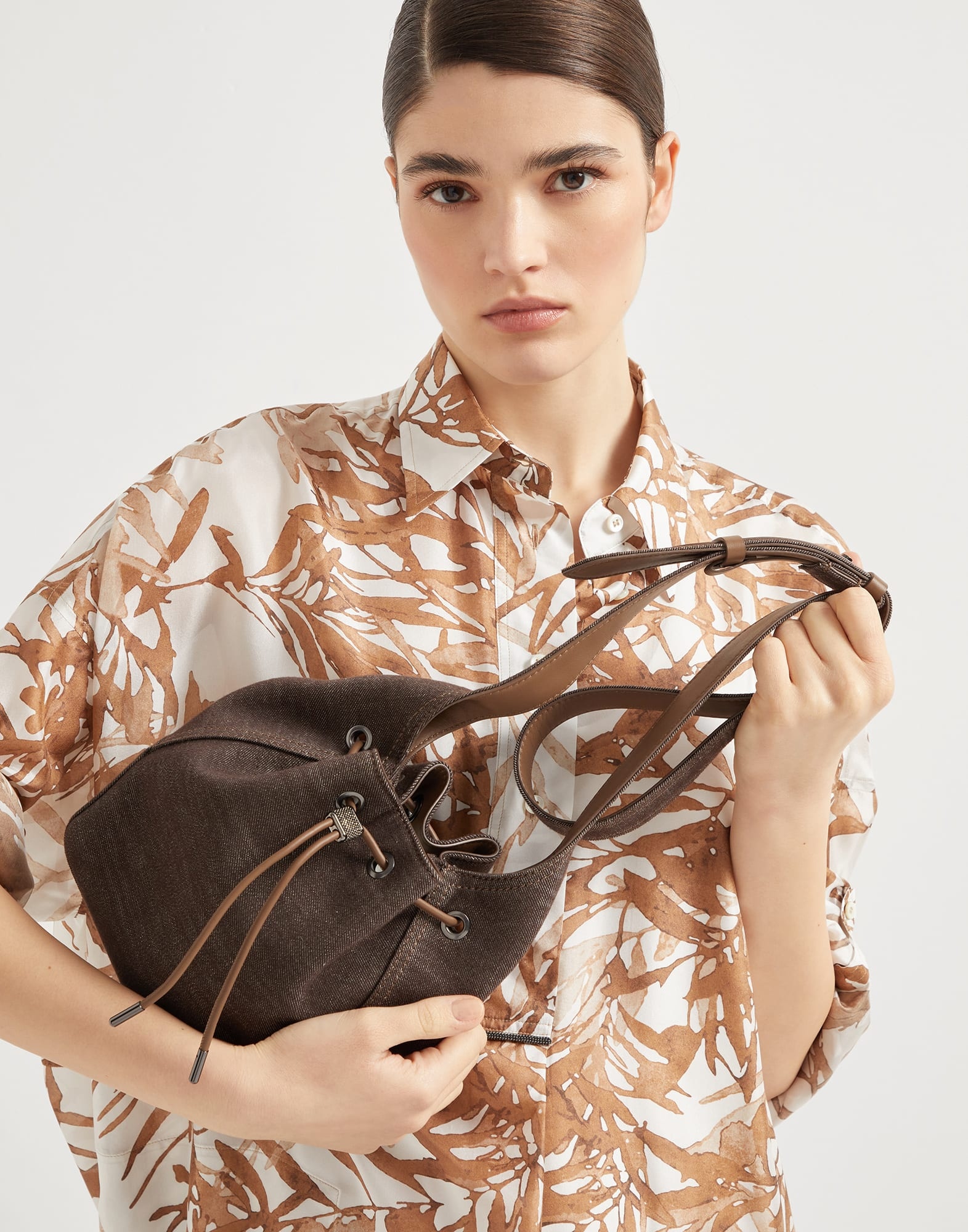 BC Duo small bucket bag in no-fade denim - 4