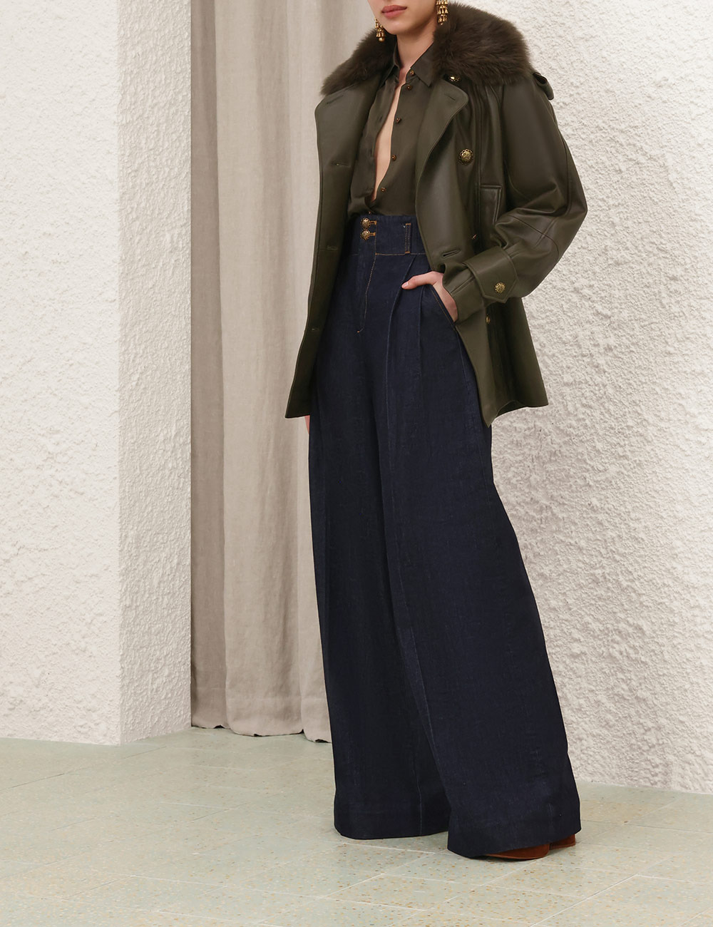HYPNOTIC LEATHER SHORT TRENCH - 3