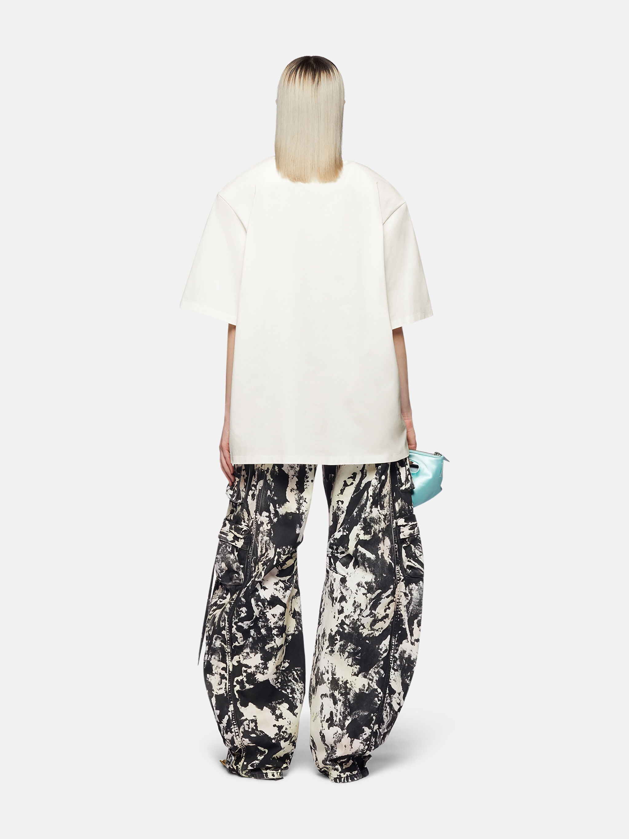 ''KILIE'' WHITE T-SHIRT - 3