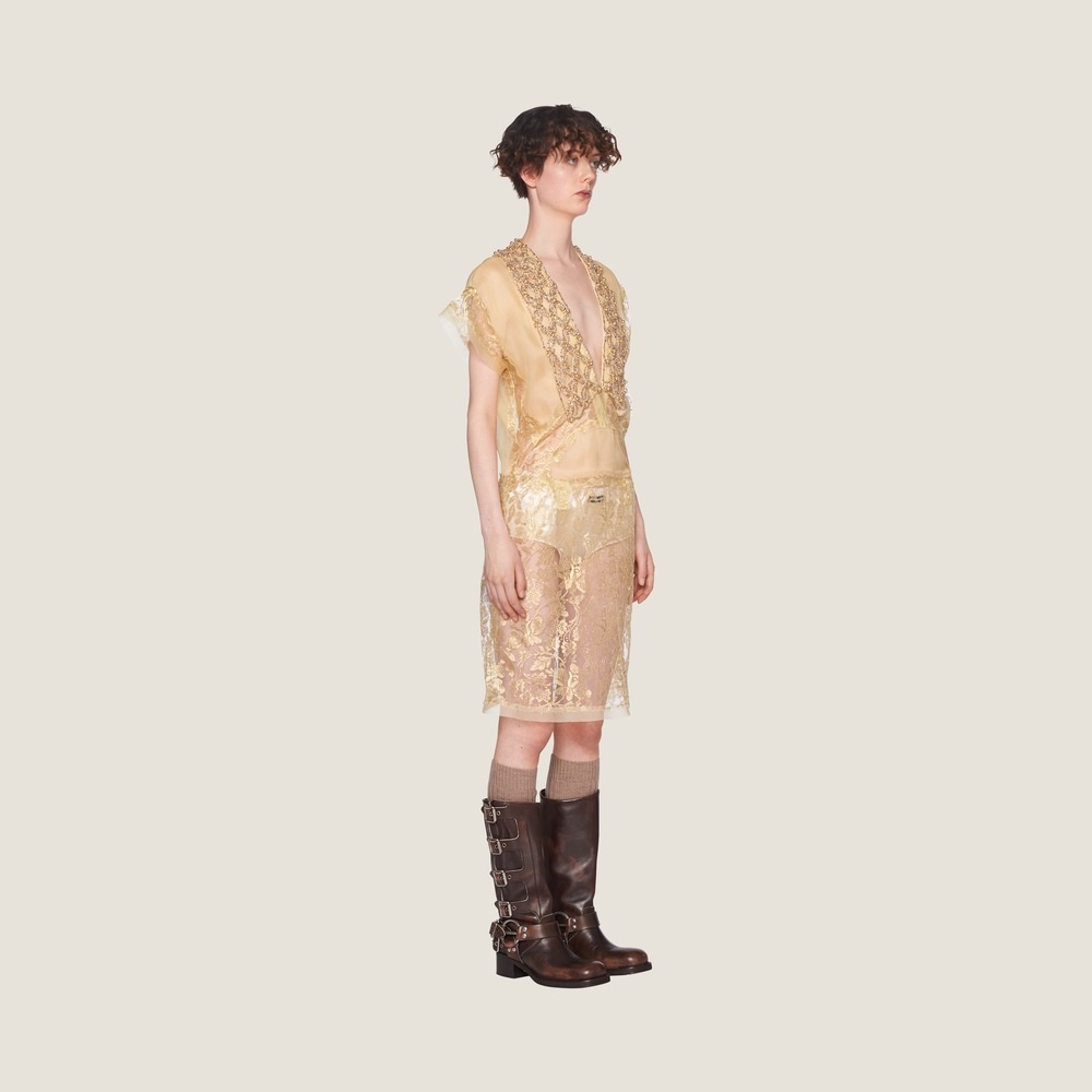 Embroidered Chantilly lace dress - 4