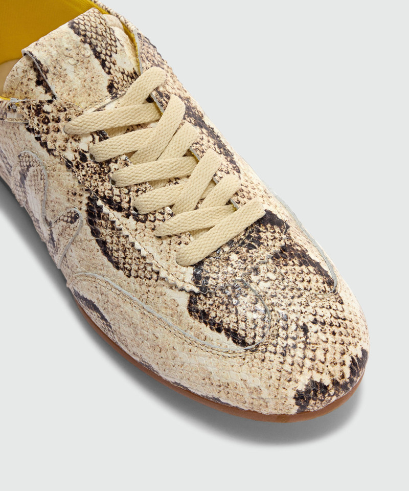 Super flat sneakers with python print. 4
