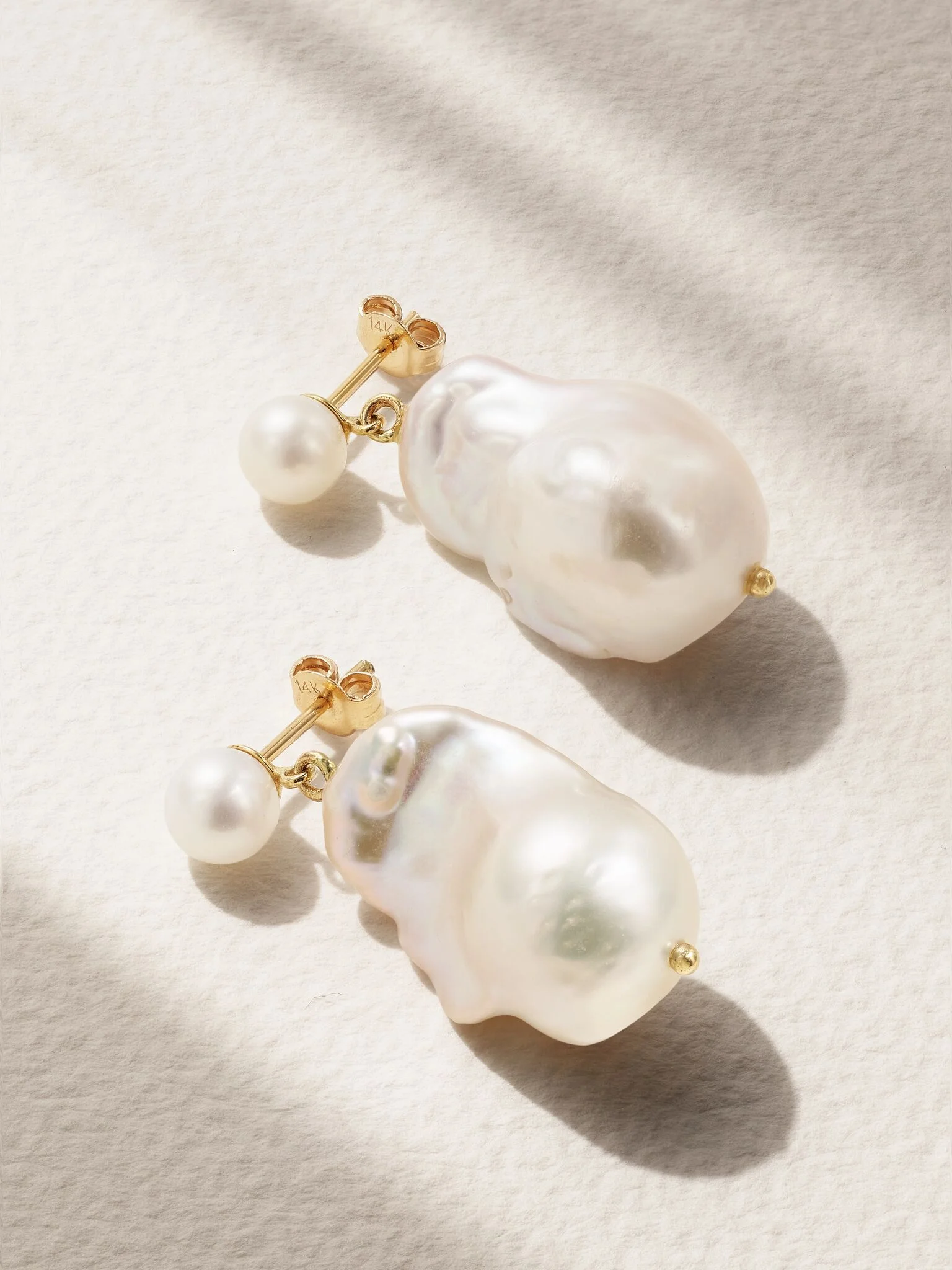 Duality 14-karat gold pearl earrings Gold - 1