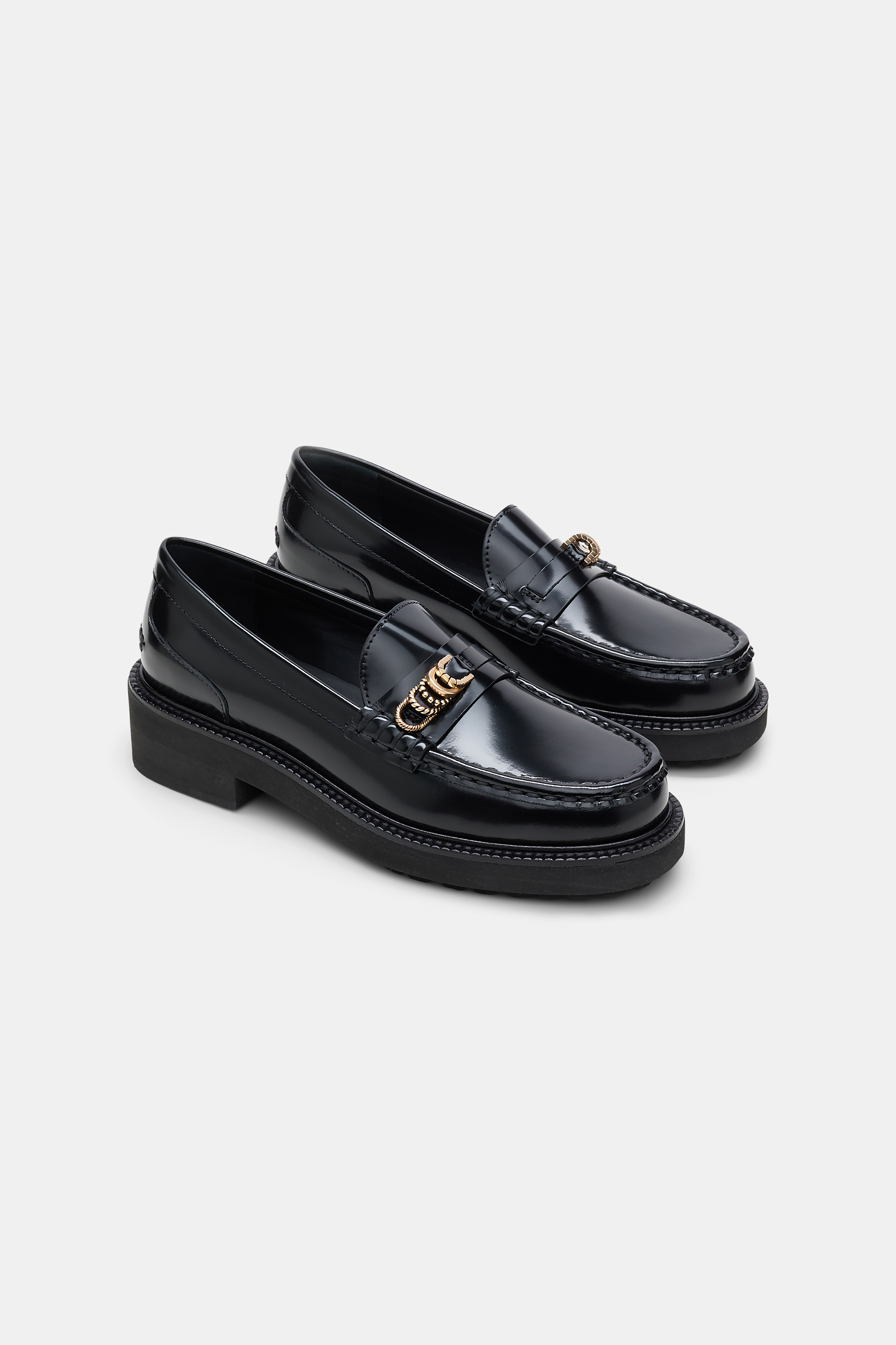 SUBTLE SHINE Loafer - 6