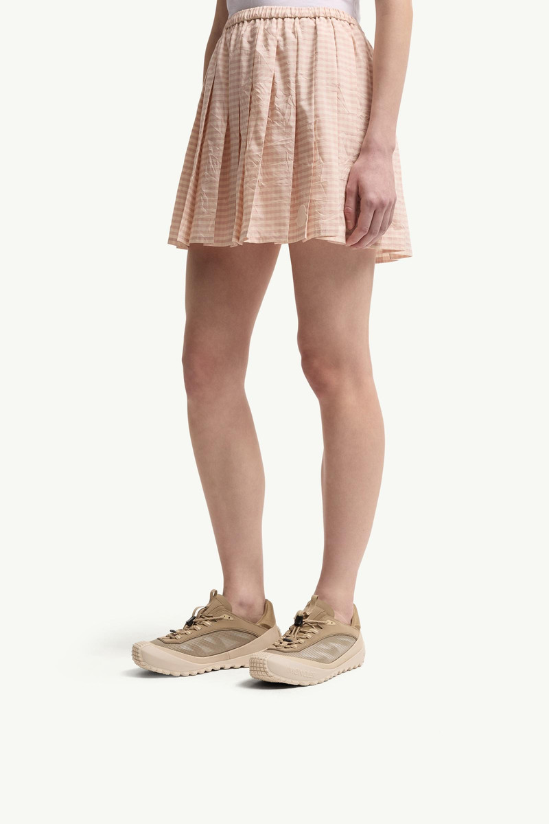 Moncler Trailgrip LP Suede & Nubuck Sneaker outlook