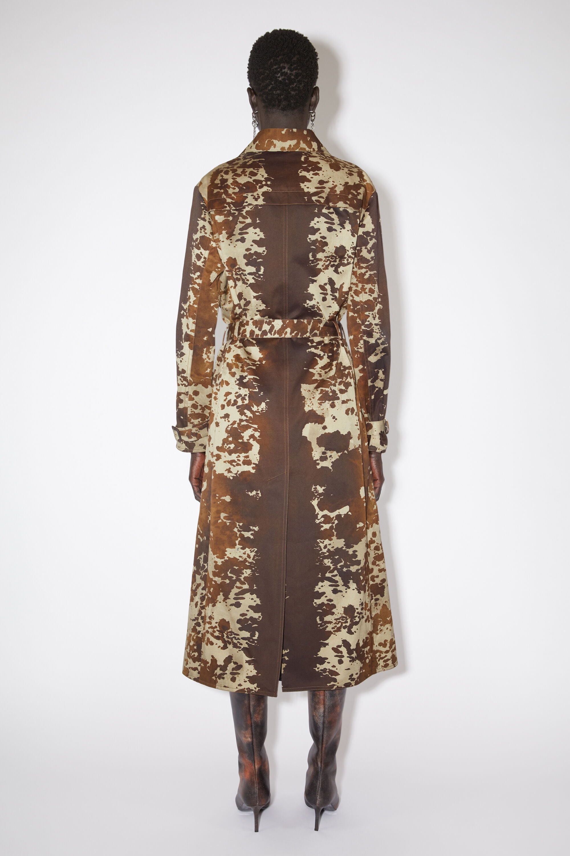 Cow print trench coat - Dark brown - 3