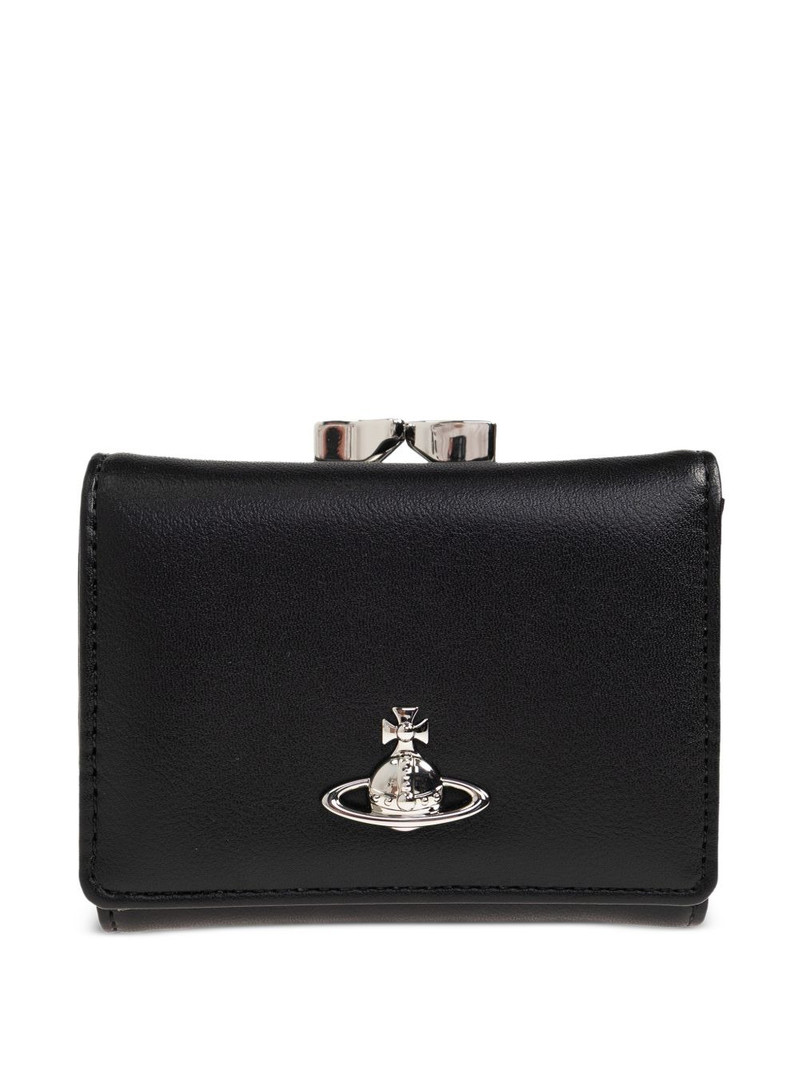 orb clasp wallet 1