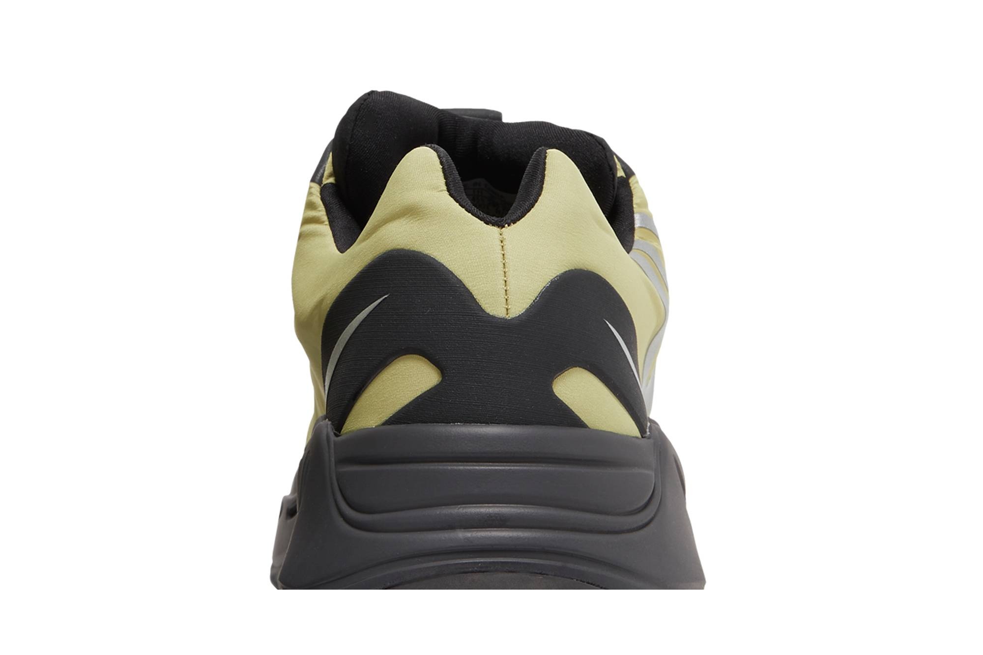 Yeezy Boost 700 MNVN 'Resin' - 7