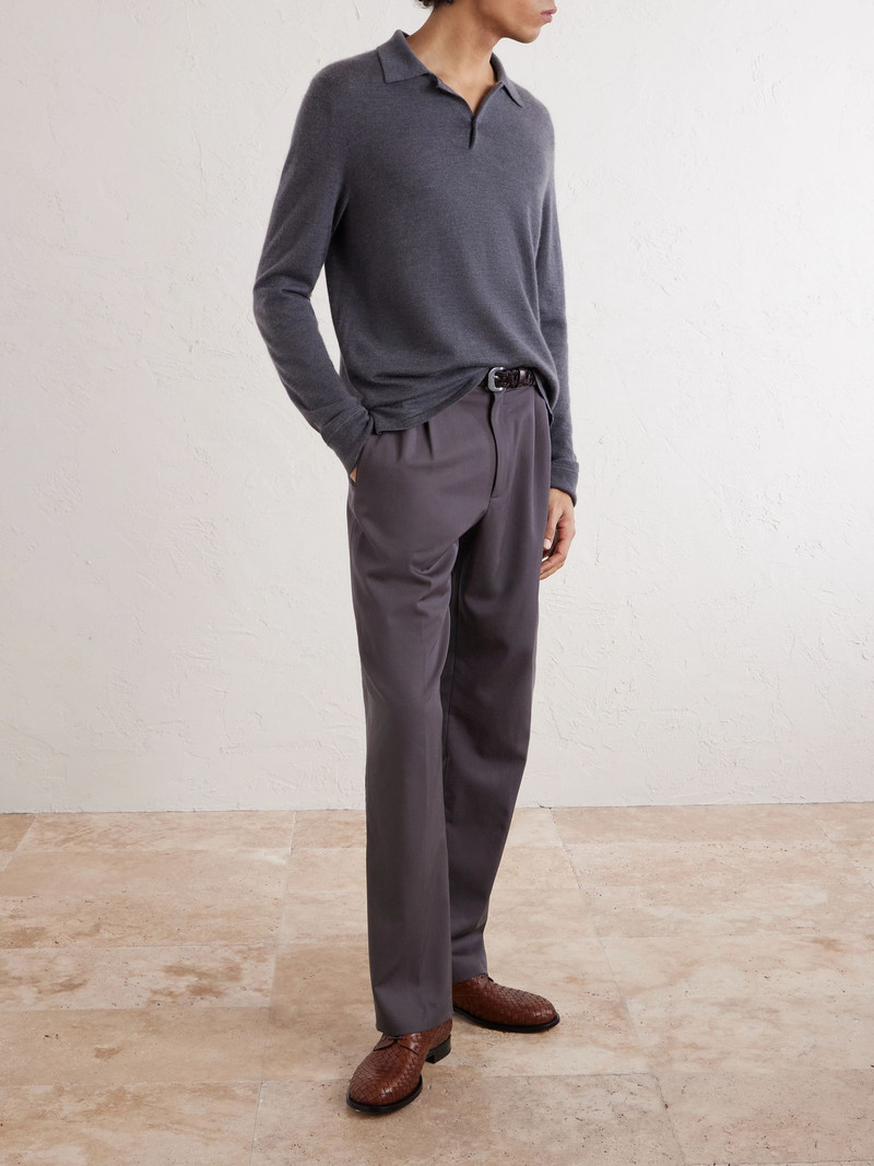 The Row Blaize Cashmere Sweater Gray outlook