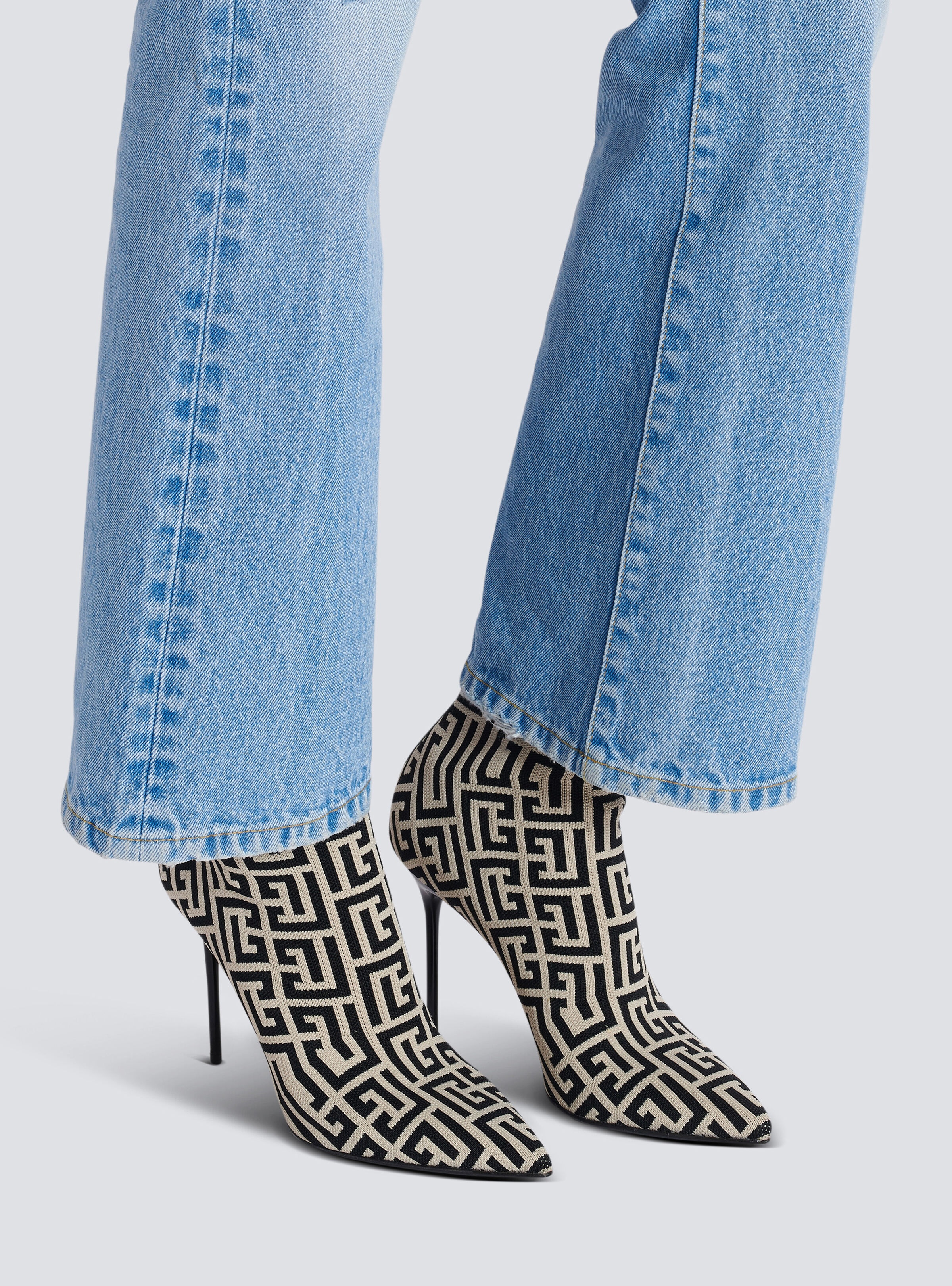 Stretch knit Skye ankle boots with monogram - 7
