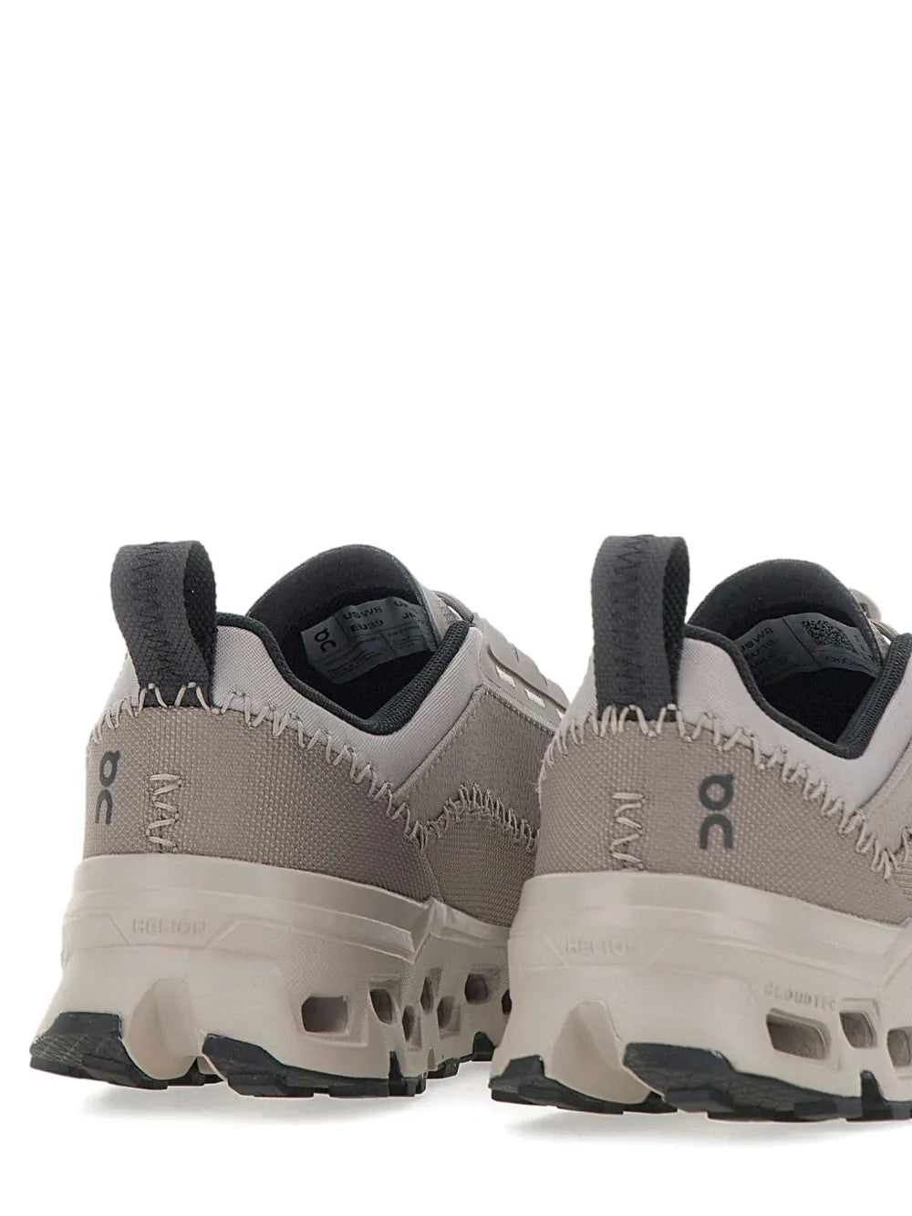 ON RUNNING - Women Cloudaway 2 Sneakers - 7