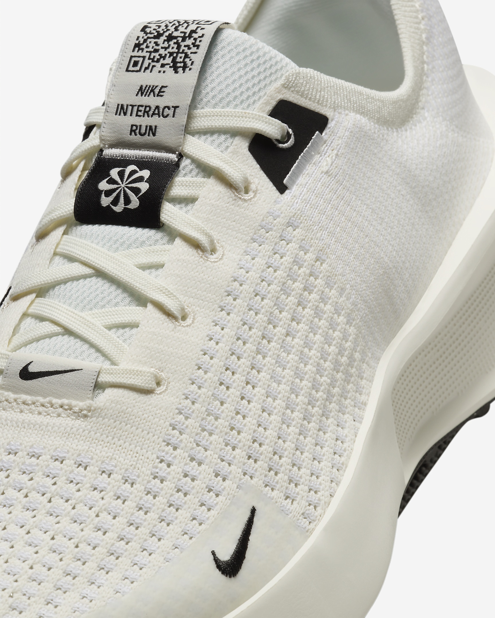 Nike Interact Run SE Men's Road Running Shoes - 8