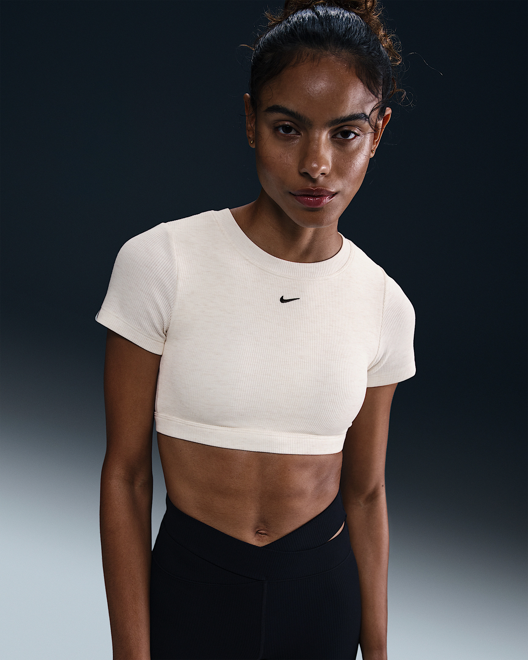 Nike Sportswear Classic Women's Light-Support Baby Tee Bra - 1