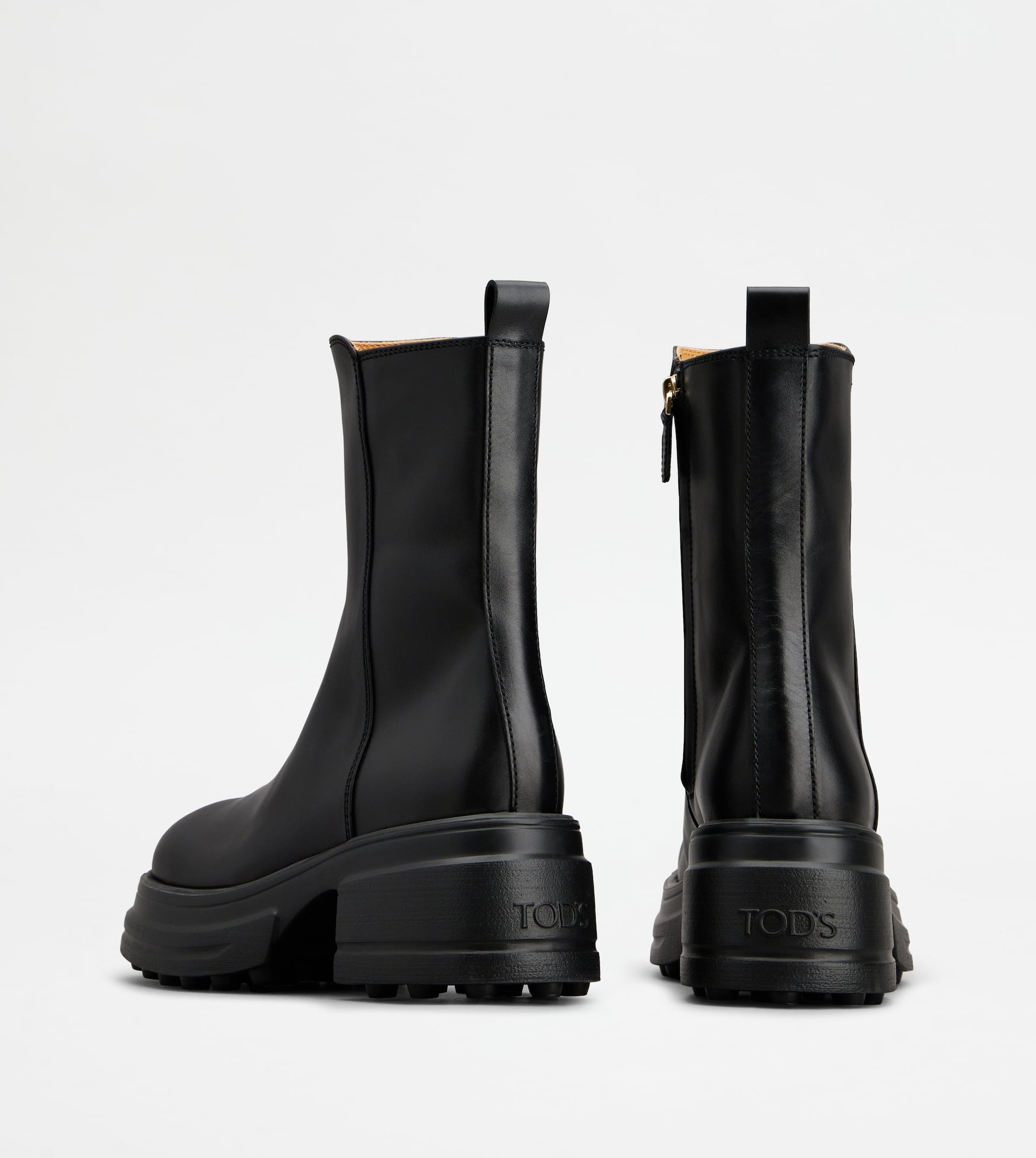 PLATFORM ANKLE BOOTS IN LEATHER - BLACK - 3