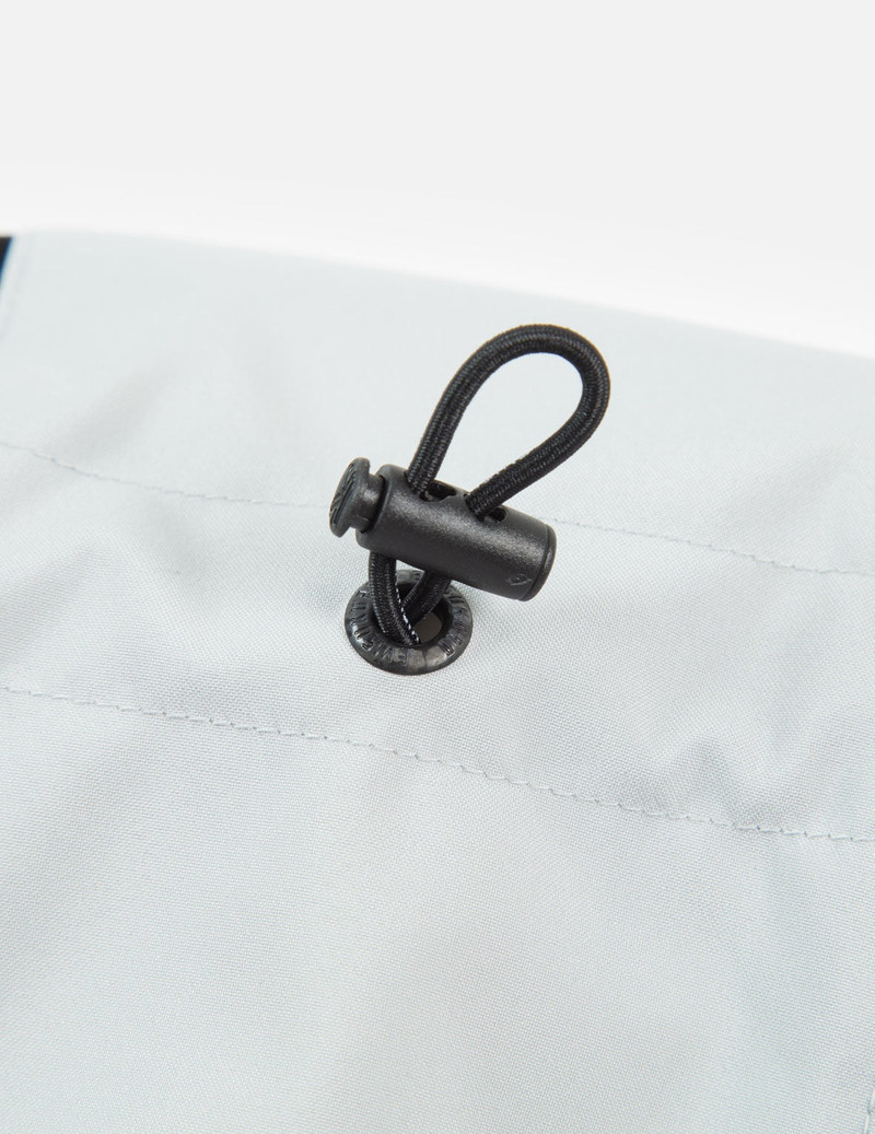 Moving Seagull PVC Patch Hooded Down Jacket 12