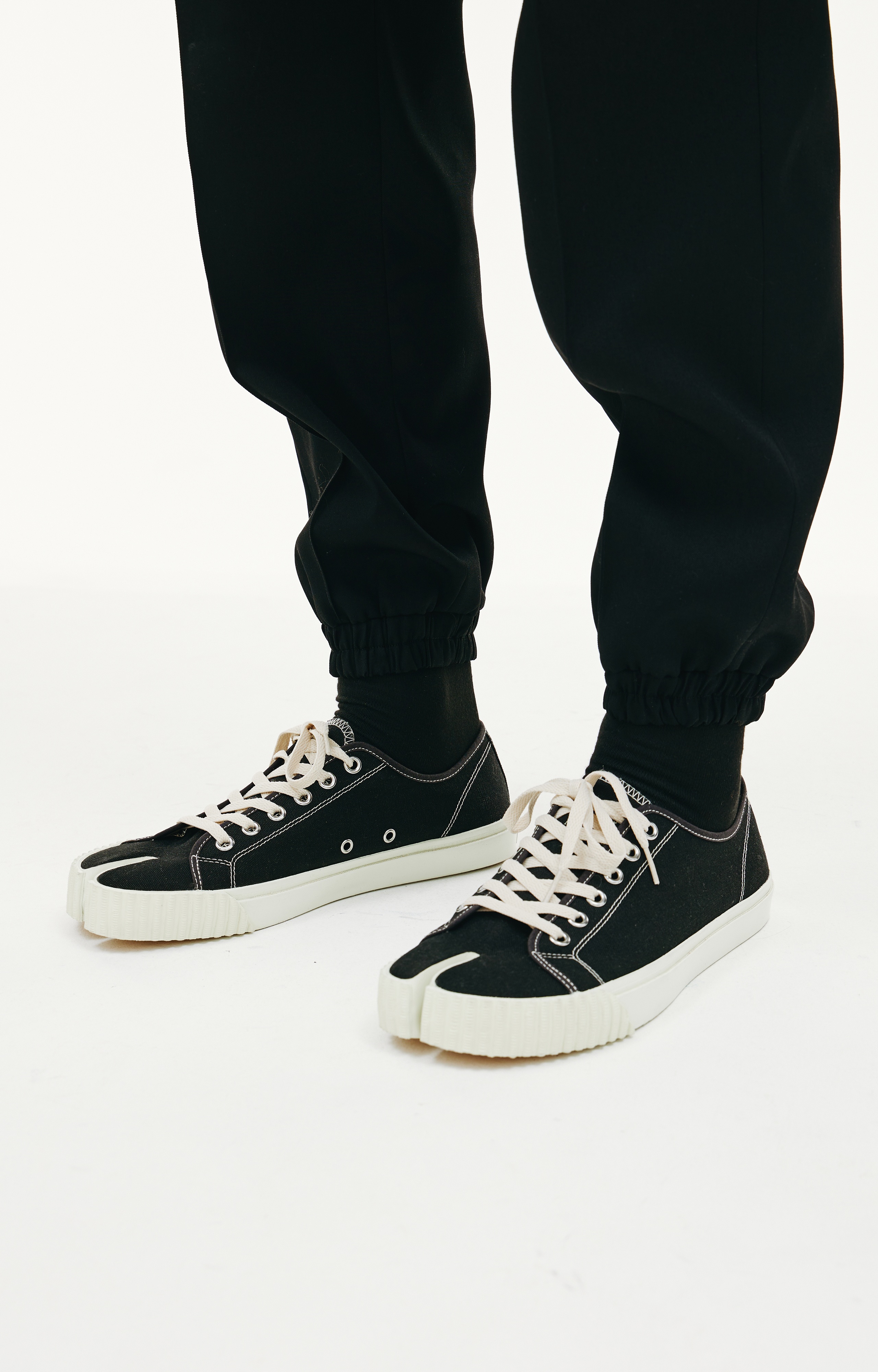 BLACK WOOL SWEATPANTS - 4
