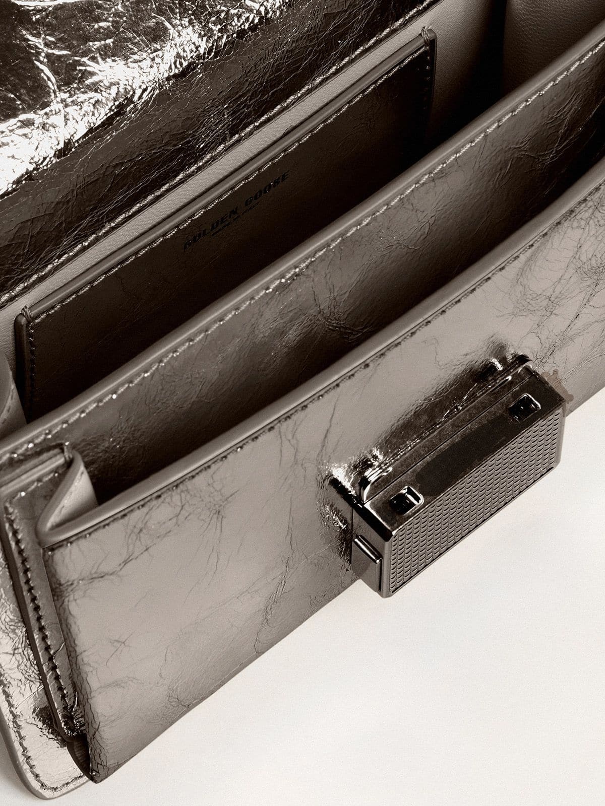 Small Venezia Bag in anthracite-gray metallic leather with black details - 4