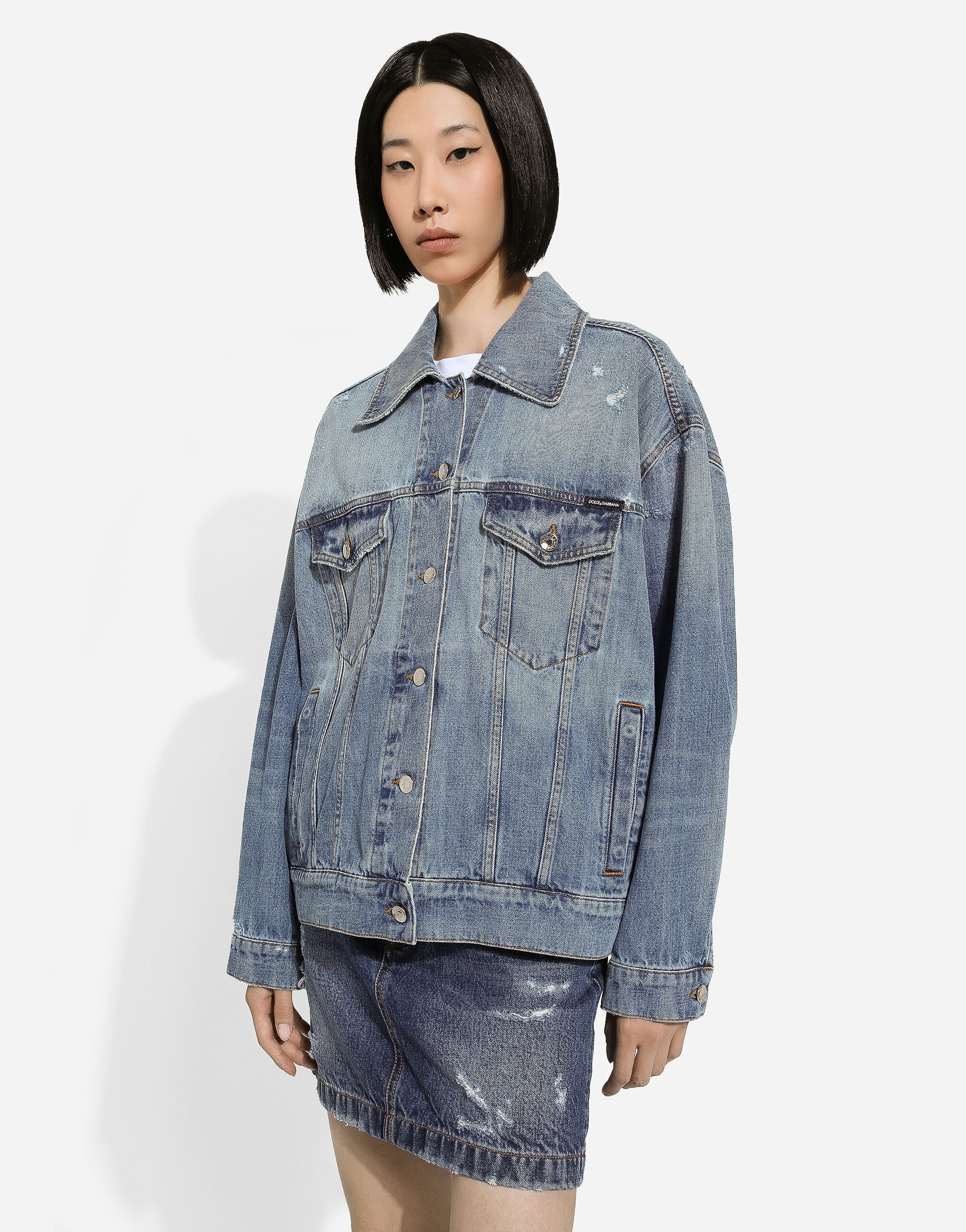Denim jacket with branded plate - 4