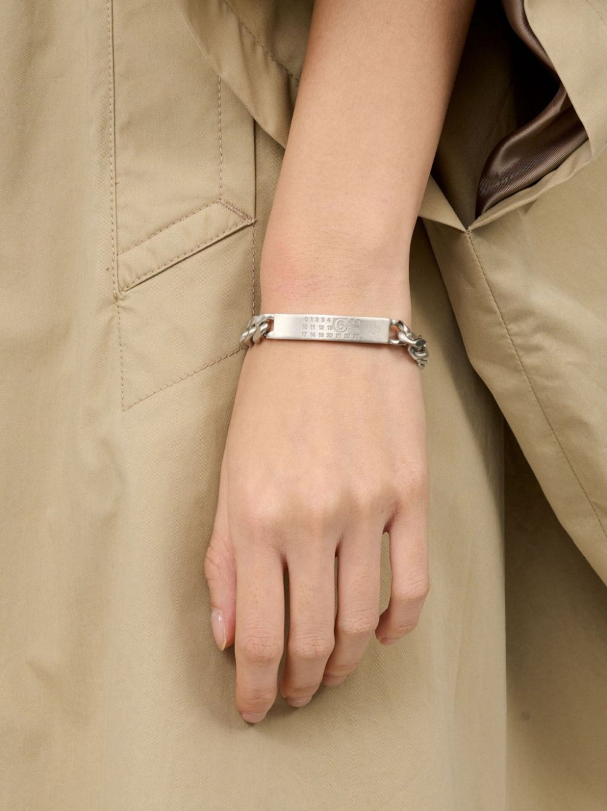 MM6 Maison Margiela logo-engraved chain bracelet | eraldo
