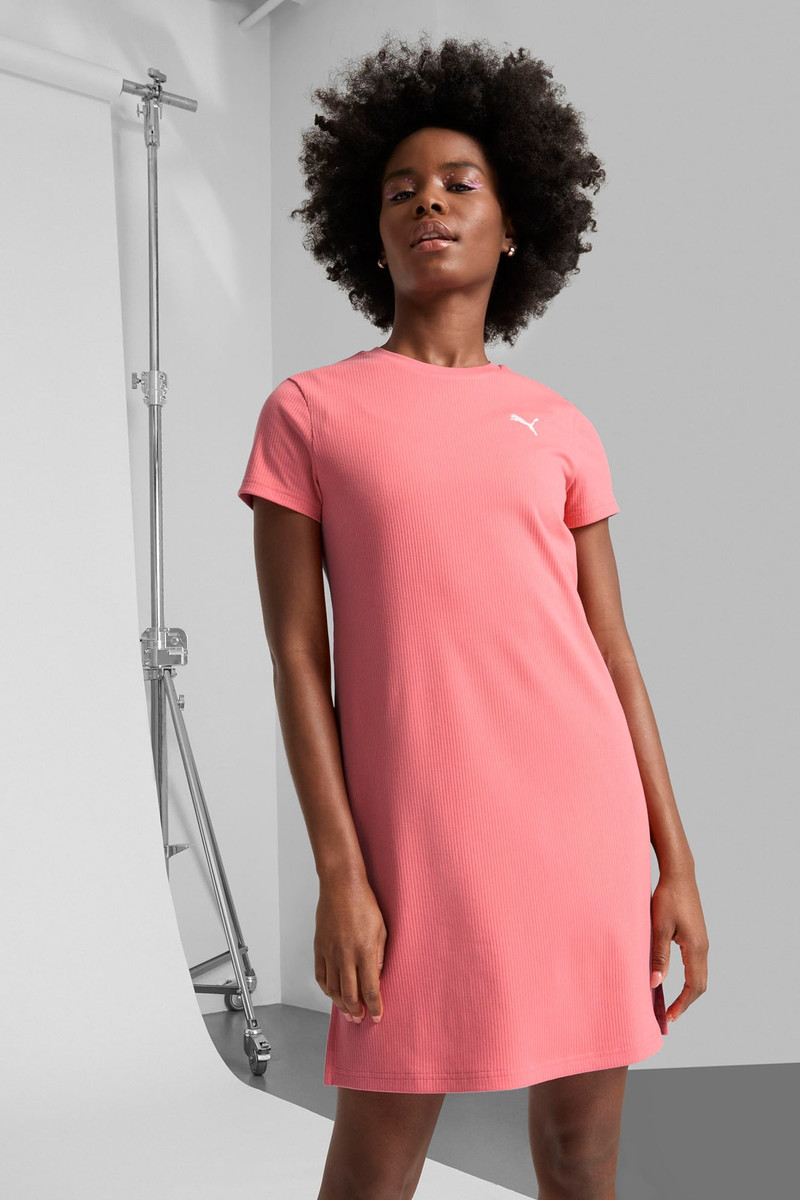 PUMA ESS ELEVATED Bodycon Rib Dress Women outlook
