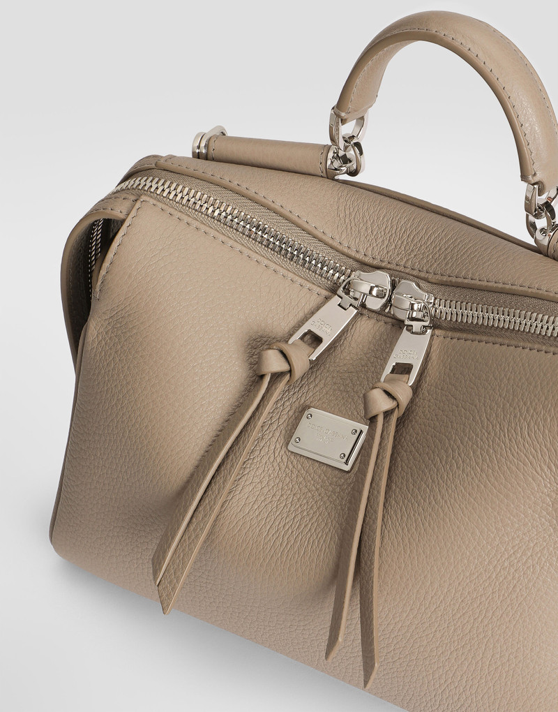 Vittoria handbag in calfskin 4