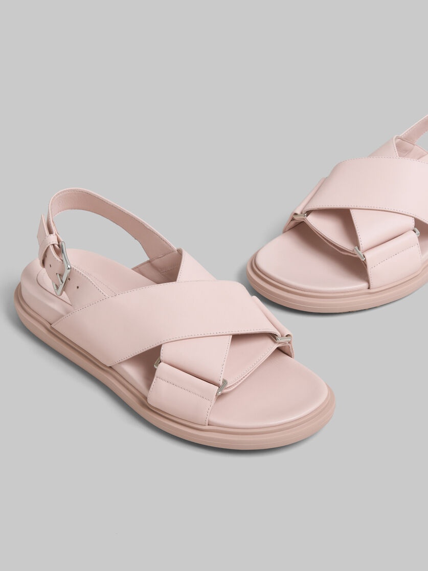 PINK LEATHER FUSSBETT - 5