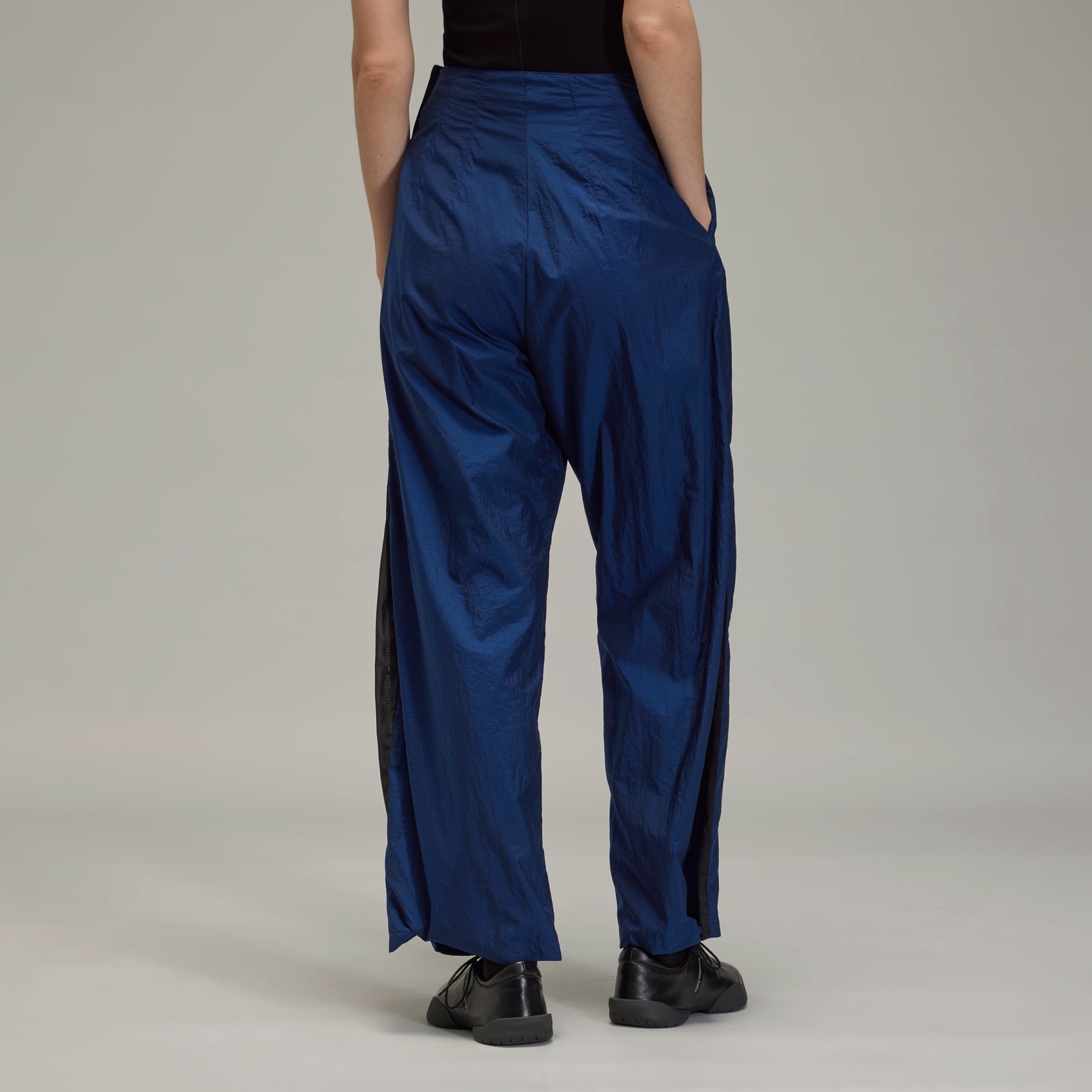 Y-3 Ultralight Nylon Pants - 3