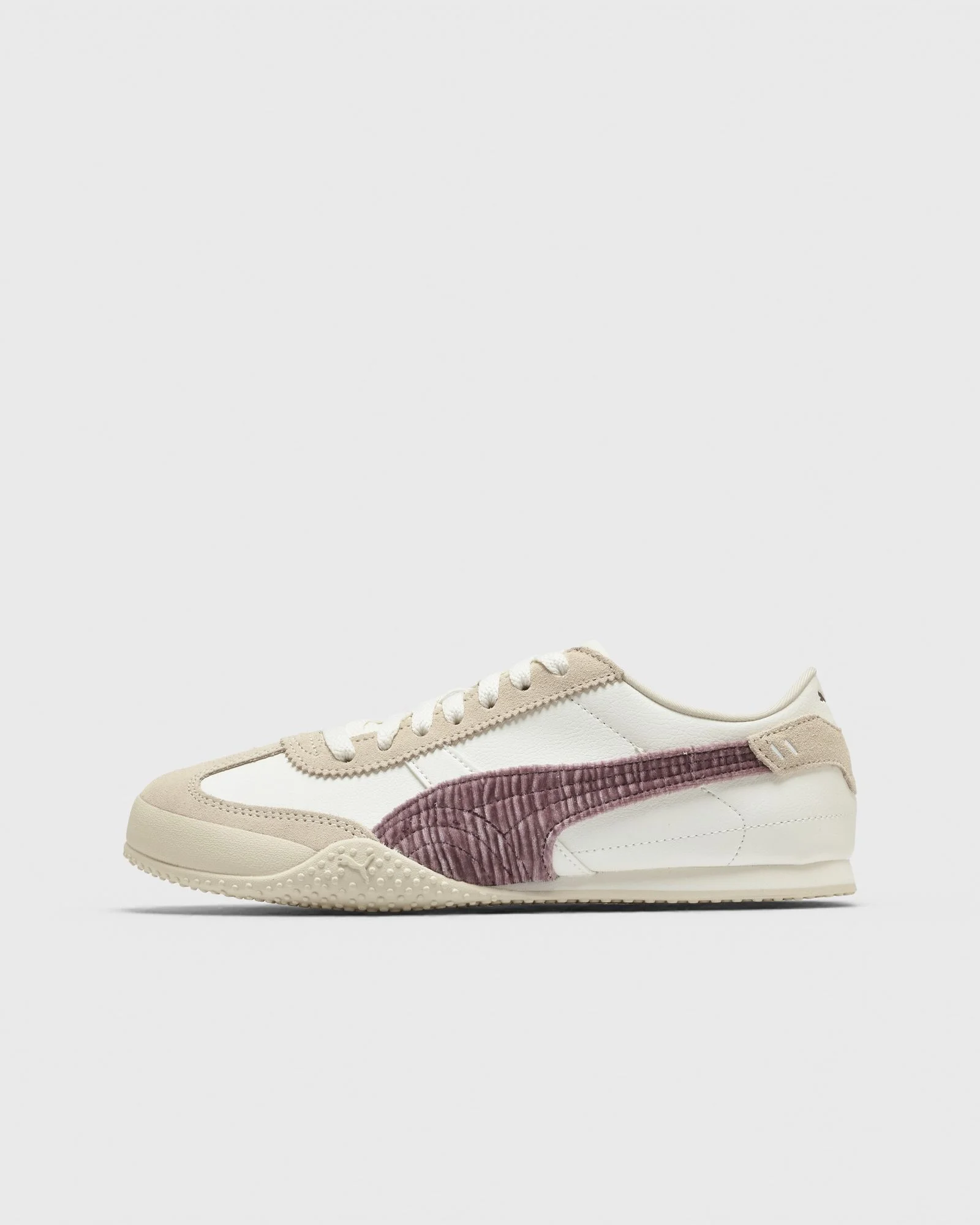 Bella UT Velvet Wns - 1