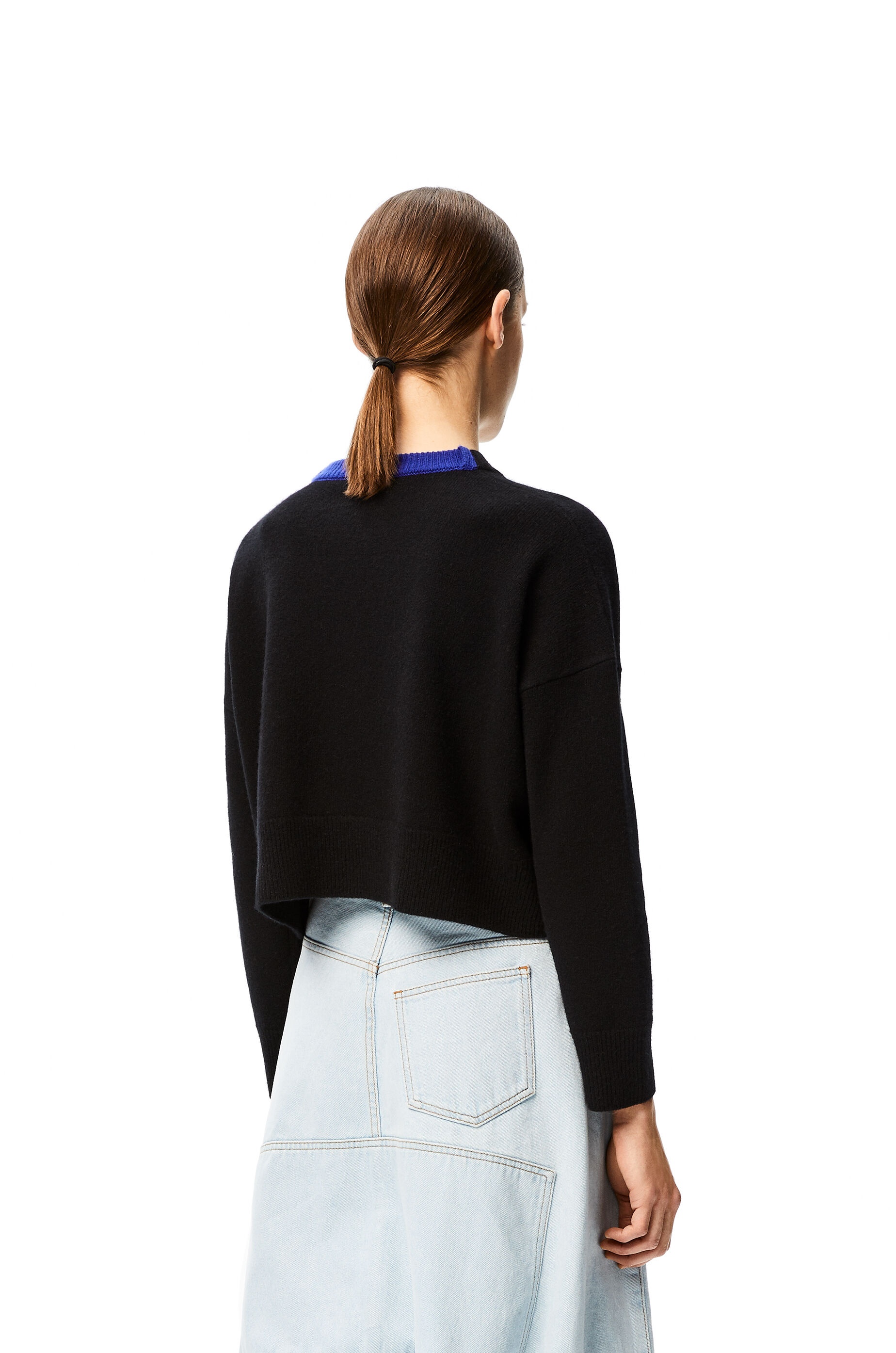 Anagram embroidered cropped sweater in wool - 4