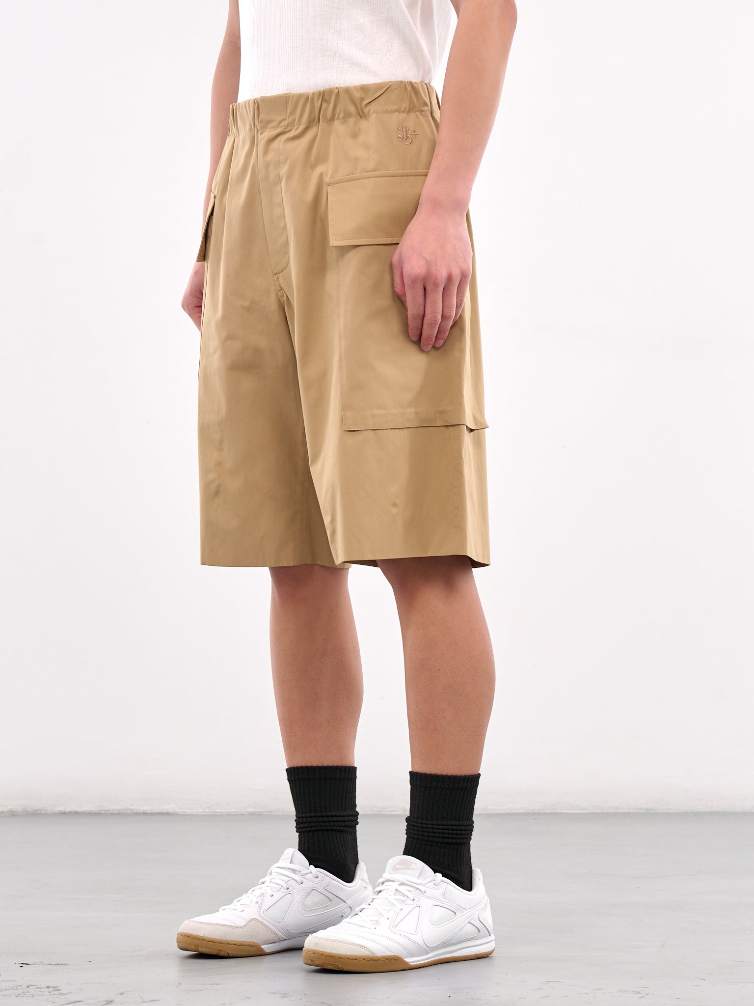 Elasticated Cargo Shorts - 2