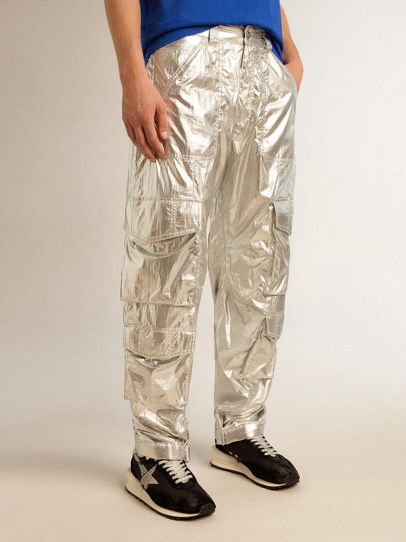 Golden Goose Men's cargo pants in silver technical fabric outlook