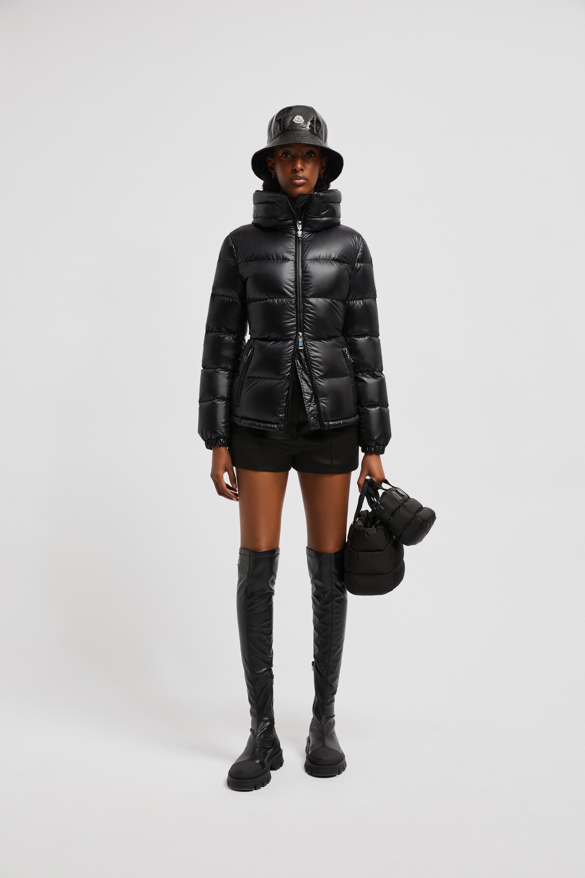 【関税&送料込】Moncler Piumino Corto Douro Moncler Douro Short Down Jacket | REVERSIBLE