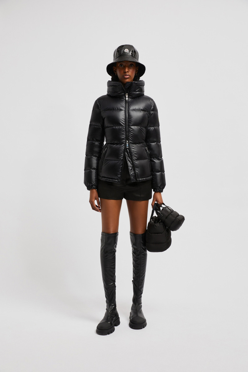 Moncler Douro Short Down Jacket outlook