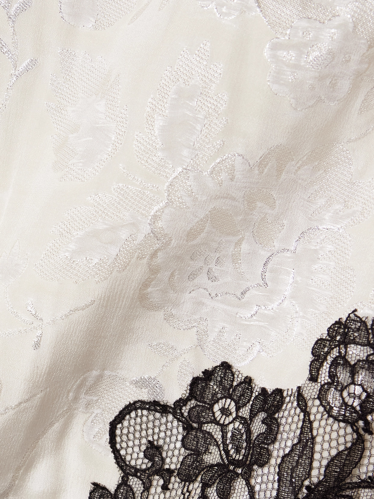 Cotton-blend Chantilly Lace And Metallic Jacquard Maxi Skirt - 5