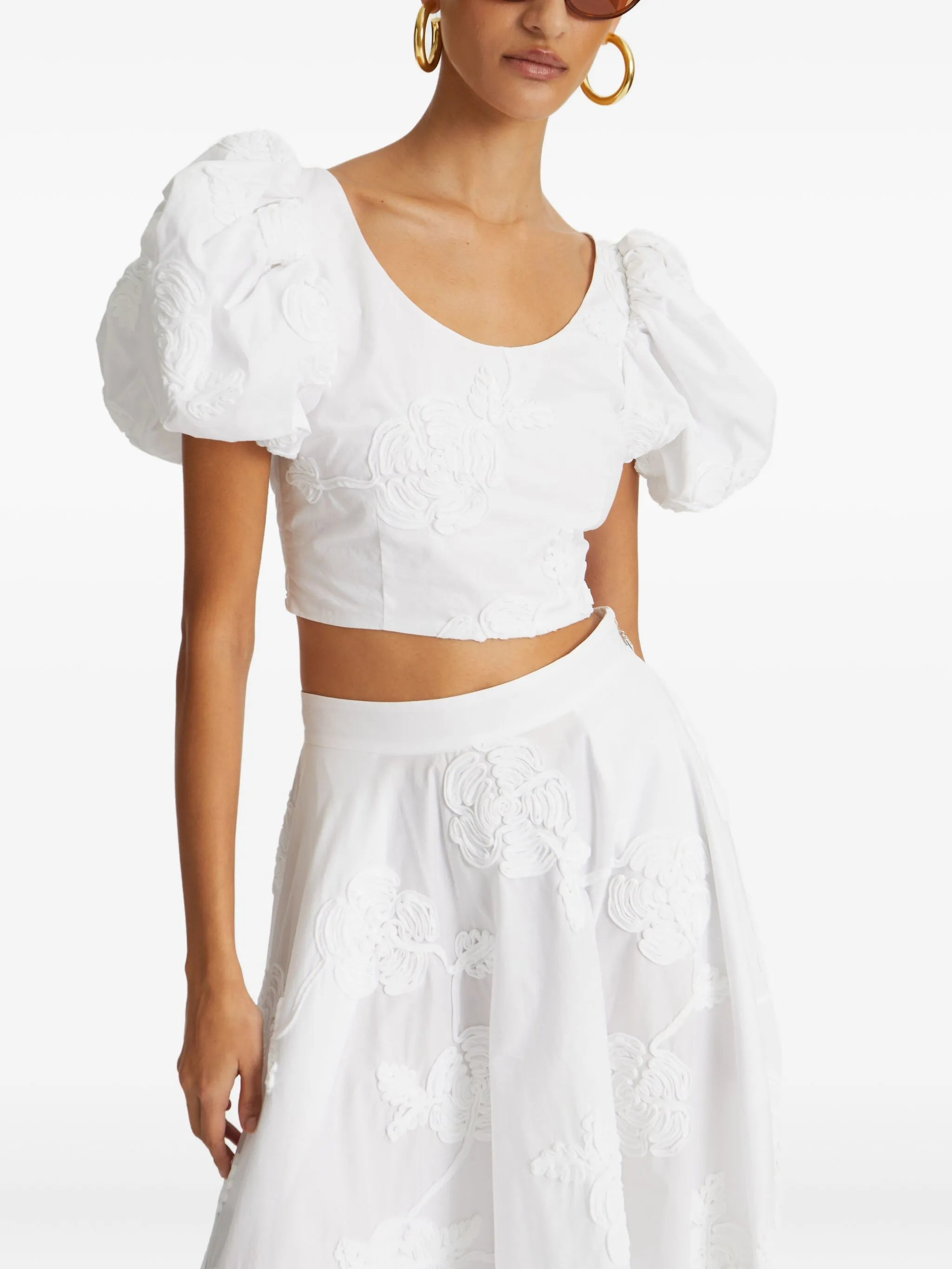 puff-sleeve floral-embroidered top - 4