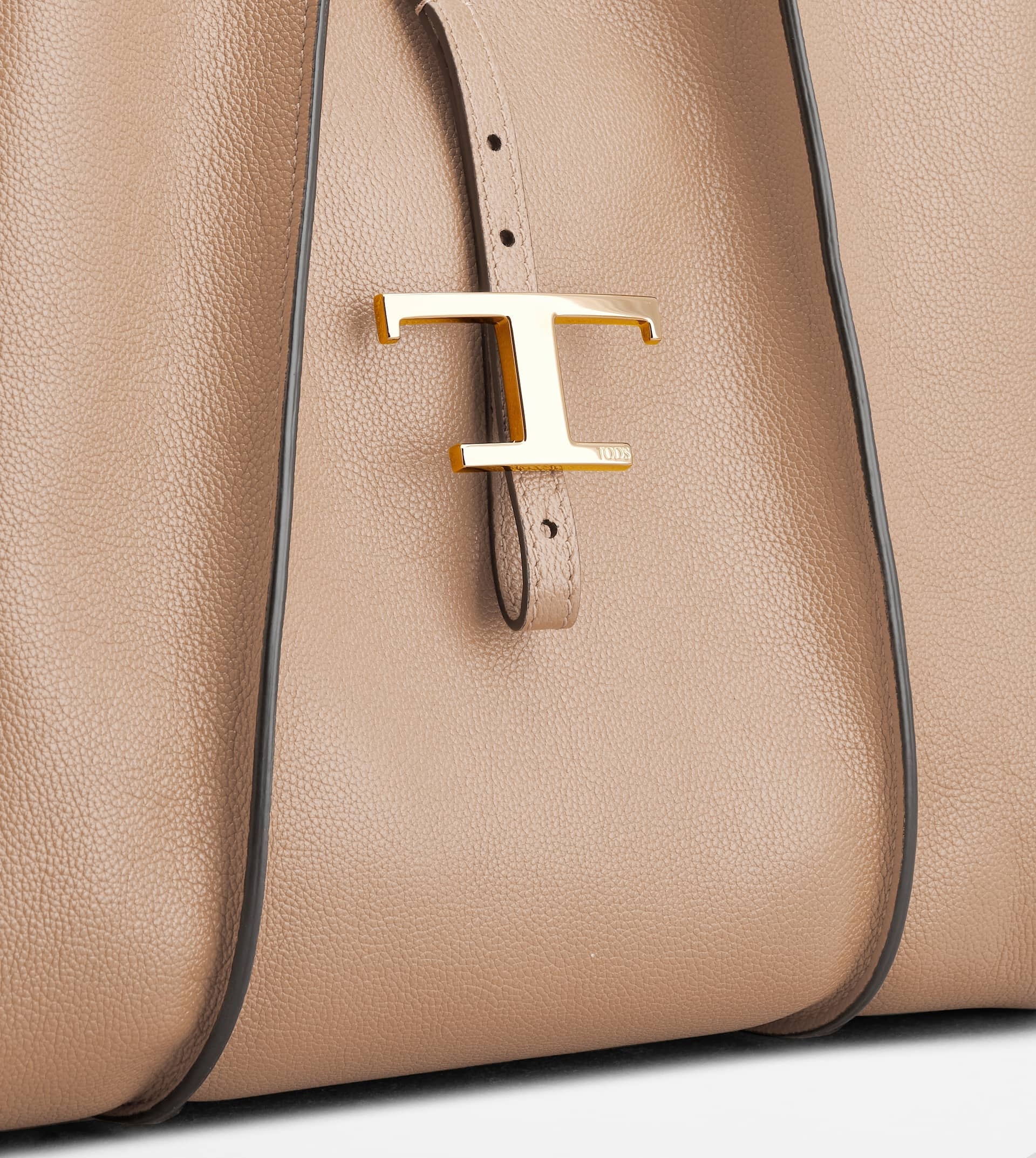 T TIMELESS SHOPPING BAG IN LEATHER MEDIUM - PINK - 4