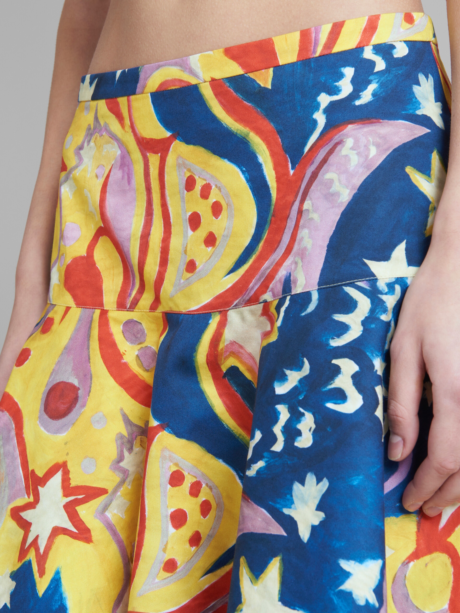 MARNI X NO VACANCY INN - COTTON FLOUNCE SKIRT WITH GALACTIC PARADISE PRINT - 4