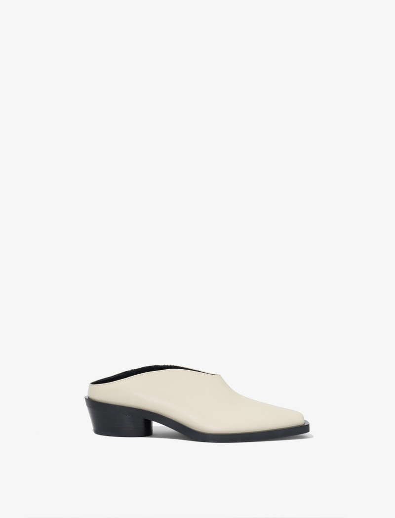 Bronco Mules - 1