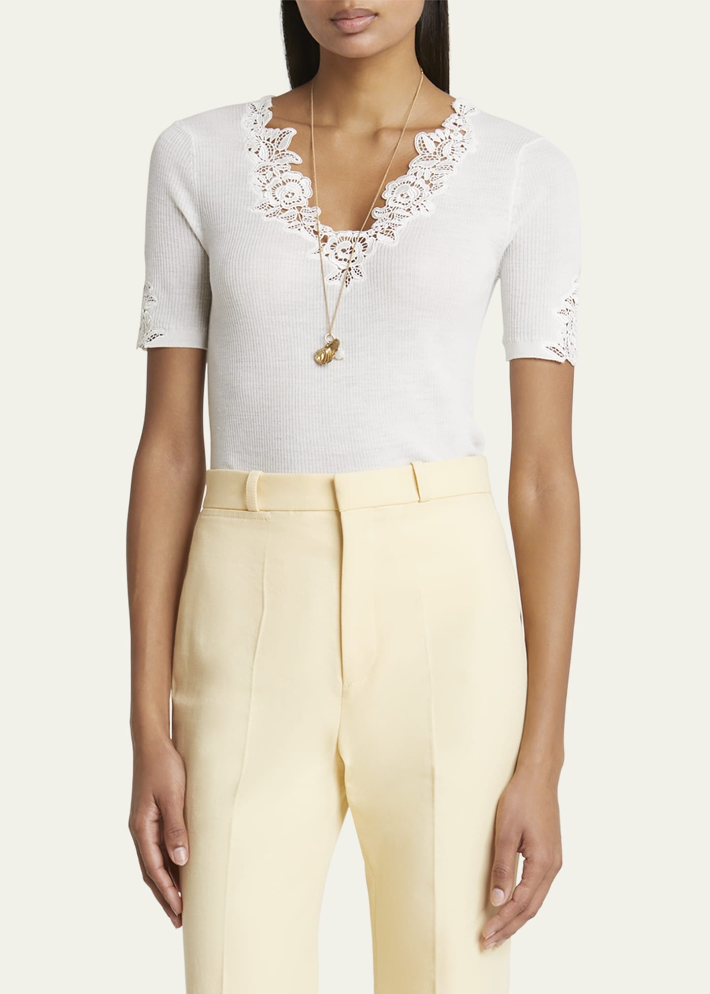 Floral Guipure Lace V-Neck Fitted Top - 4